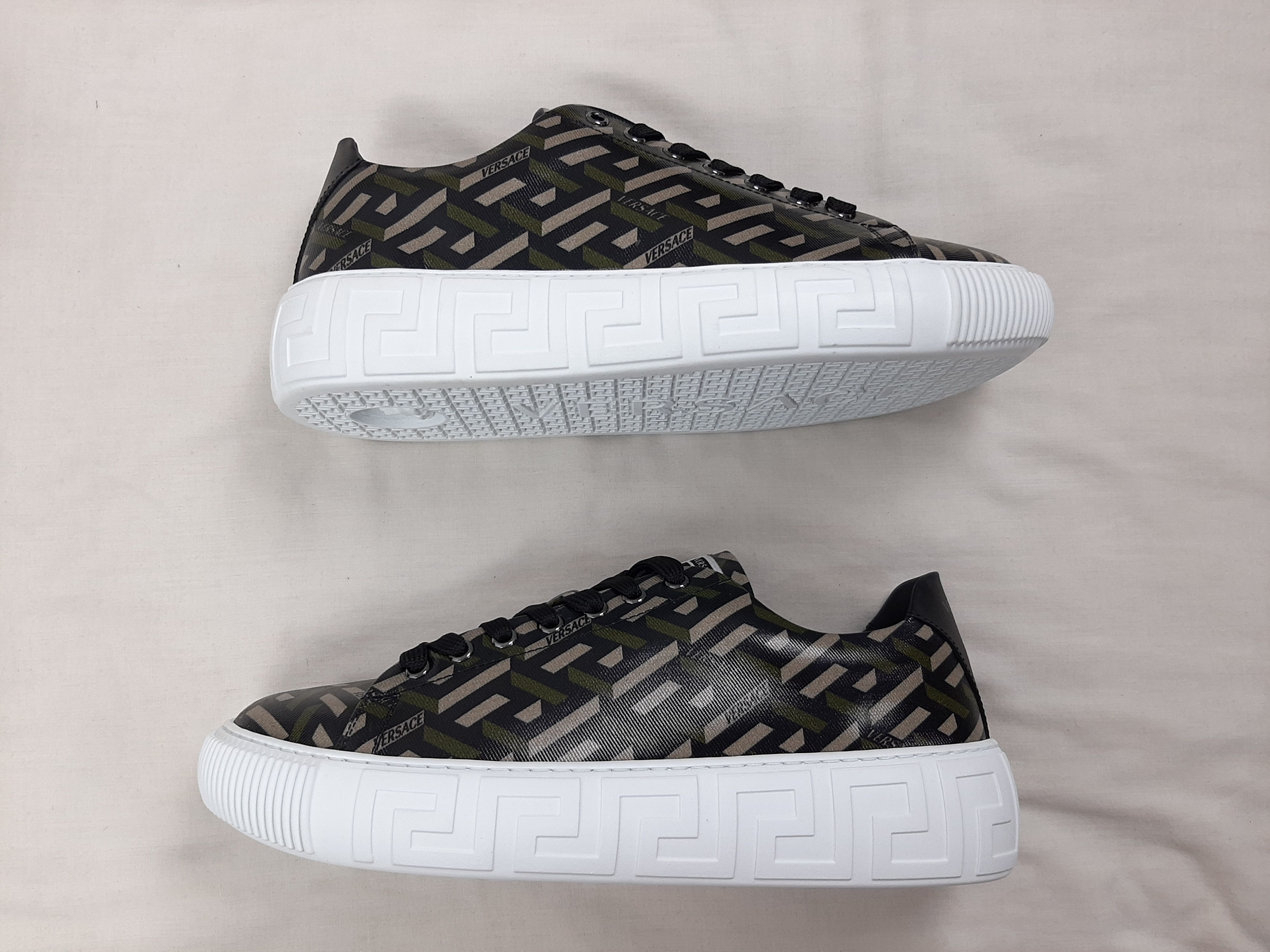 Versace Versace Greca Low Top Sneakers Men's Size US 9 EU 42 Size US 9 / EU 42 - 6 Thumbnail