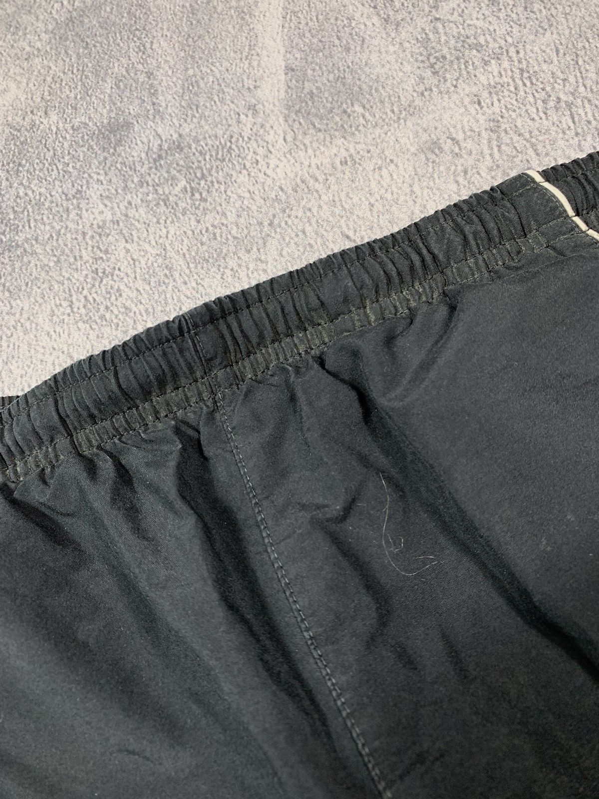 Nike × Vintage Vintage Nike trashed shorts swoosh streetwear Y2K size M Size US 32 / EU 48 - 11 Thumbnail