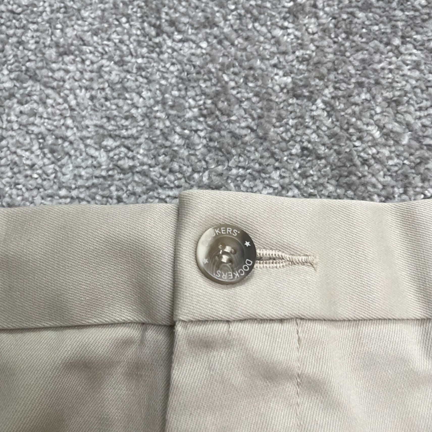 Dockers DOCKERS Pants Khakis Straight Leg Mens 44x30 Beige Classic Fit Size US 44 / EU 60 - 3 Thumbnail