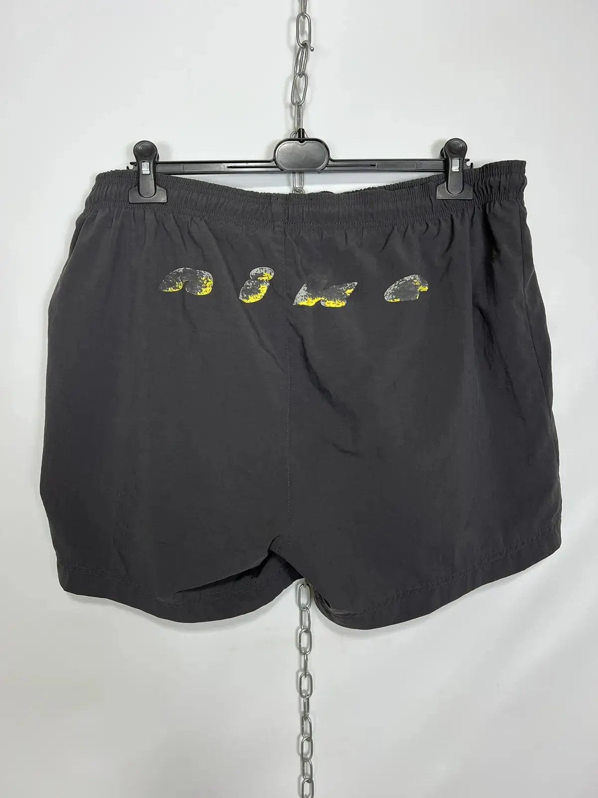 Nike × Vintage Vintage Nike men’s shorts Size US 36 / EU 52 - 2 Thumbnail