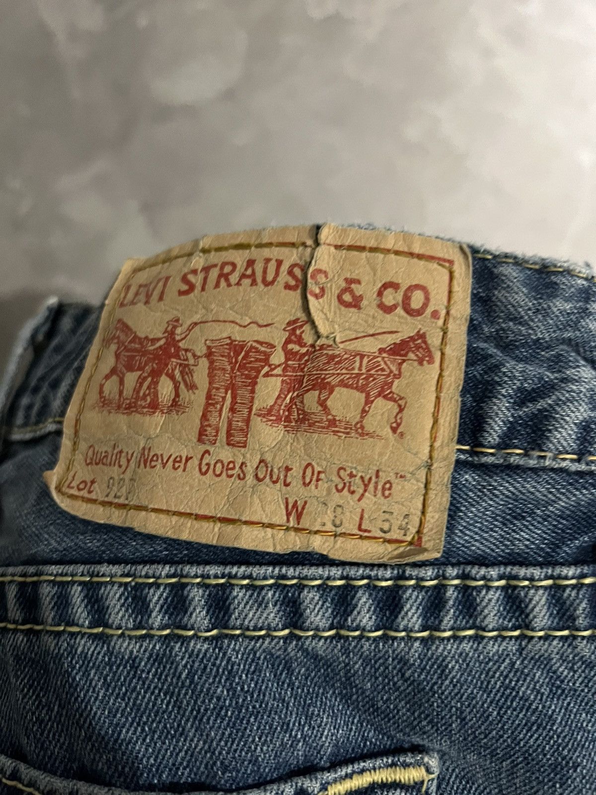 Vintage Flared Retro Levis Faded Jeans / Avan Garde Distressed 90s Size US 28 / EU 44 - 9 Thumbnail