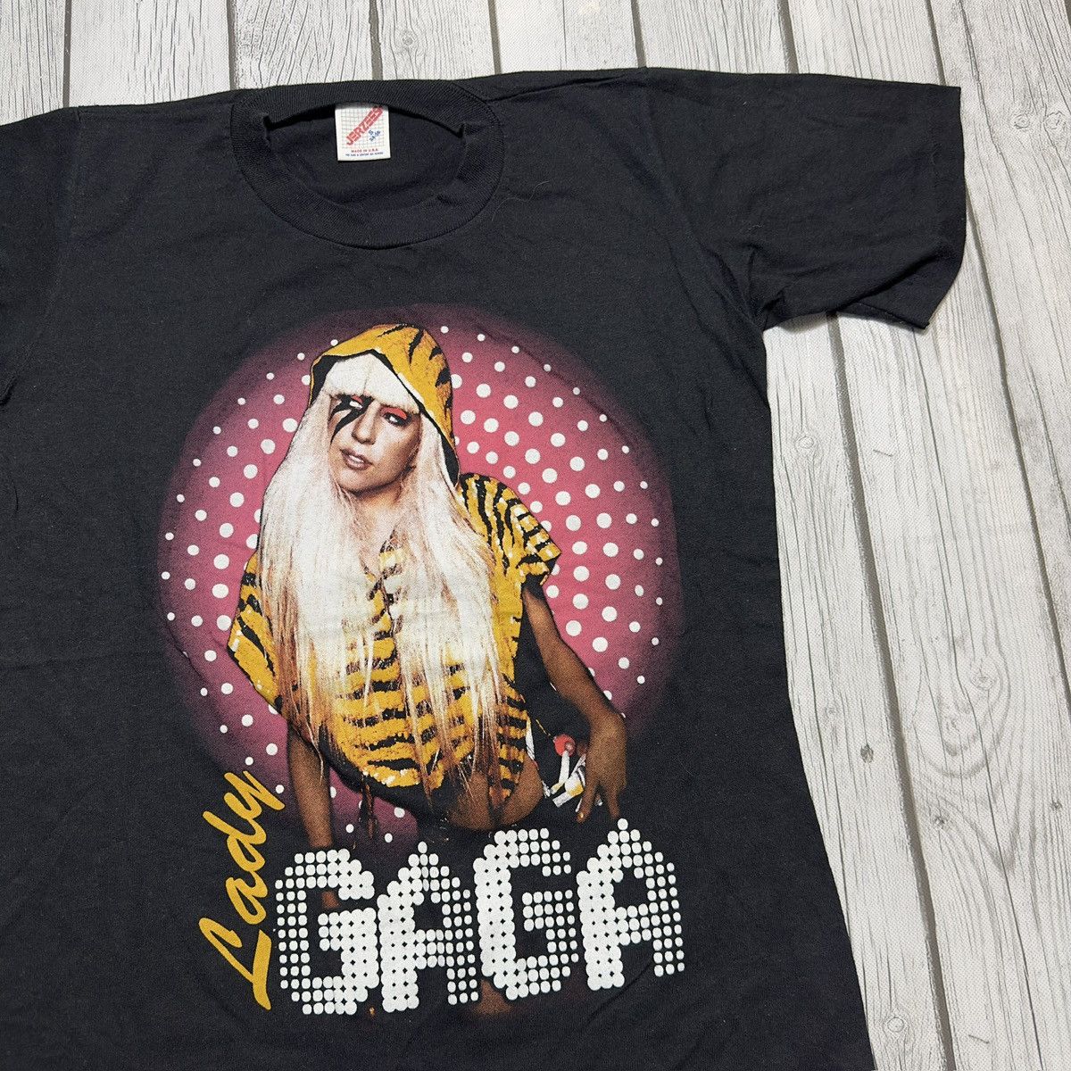 Band Tees × Jerzees Lady Gaga tee Size US S / EU 44-46 / 1 - 3 Thumbnail