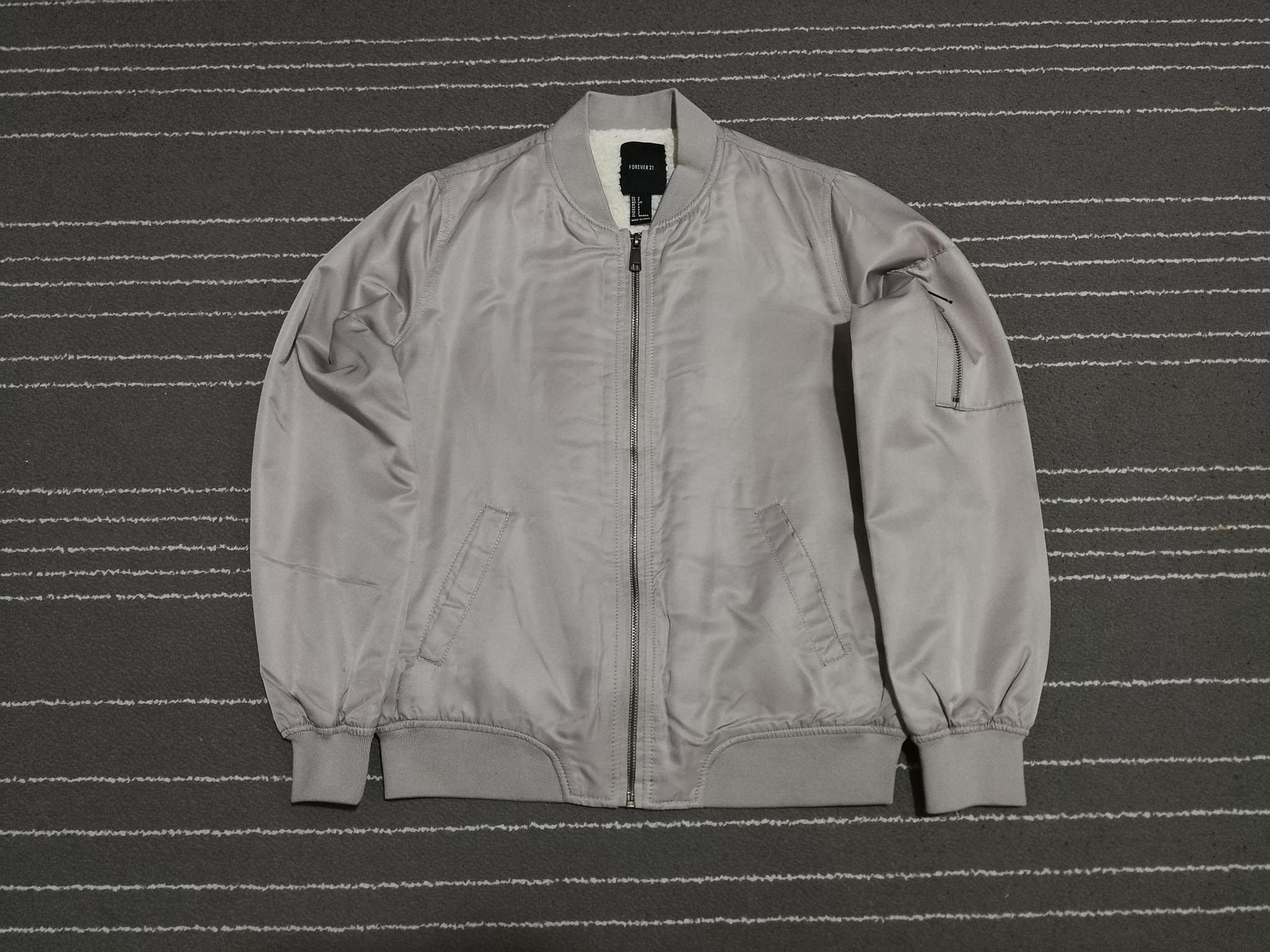 Forever 21 FOREVER 21 prelove bomber jacket woman XS 1789 Size XS / US 0-2 / IT 36-38 - 1 Thumbnail