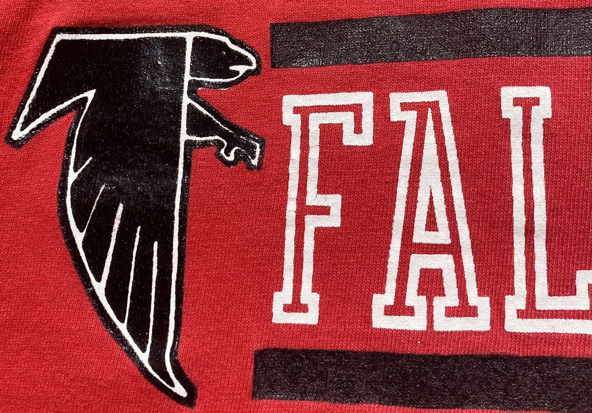 Russell Athletic VTG 90’s Russell Athletic Atlanta Falcons Painted T-Shirt S Size S / US 4 / IT 40 - 3 Thumbnail