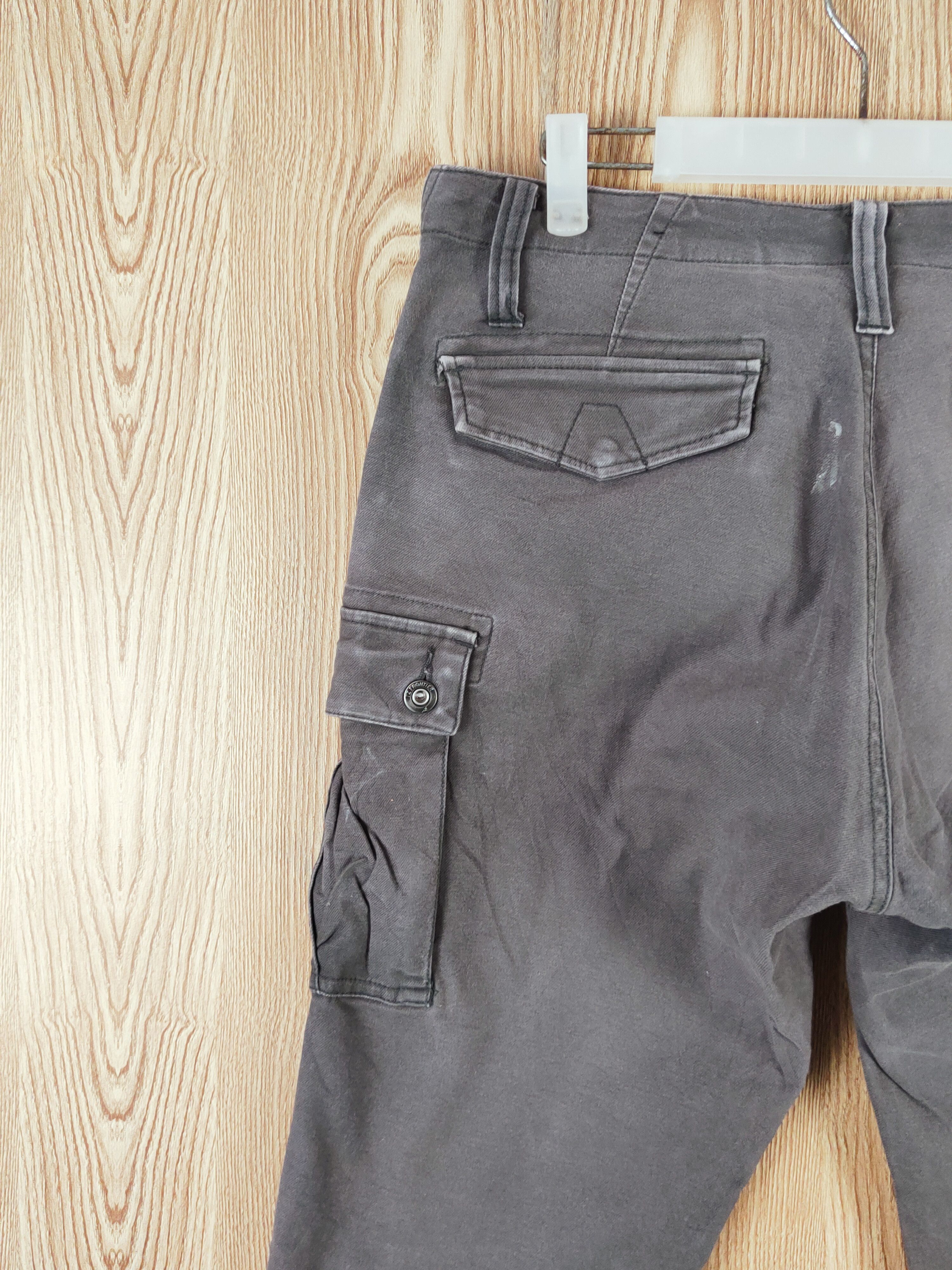 Japanese Brand I'z Frontier Gray Faded Multipocket Cargo Pants #W092 Size US 32 / EU 48 - 11 Thumbnail