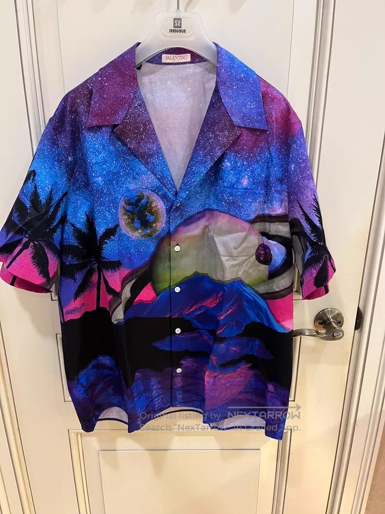 Valentino Valentino Genuine Cosmic Sky Oil Painting HD Printed Xavi Size US M / EU 48-50 / 2 - 4 Thumbnail