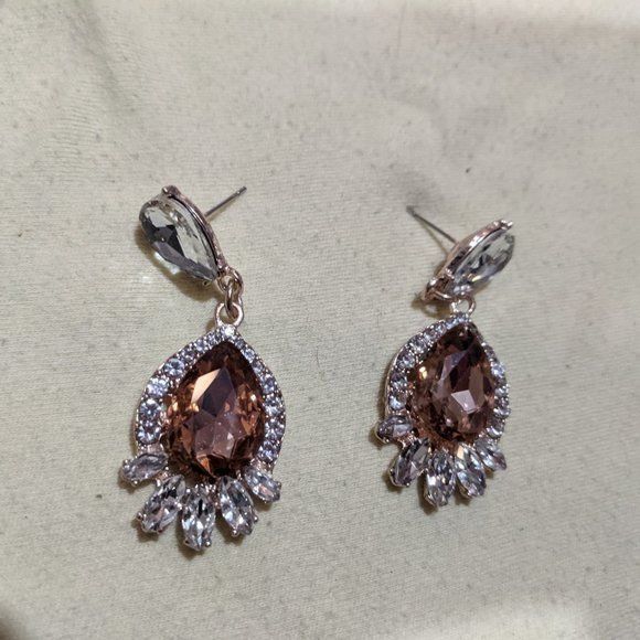 Other Elegant Glam Champagne Crystal Teardrop Earrings Size ONE SIZE - 10 Thumbnail