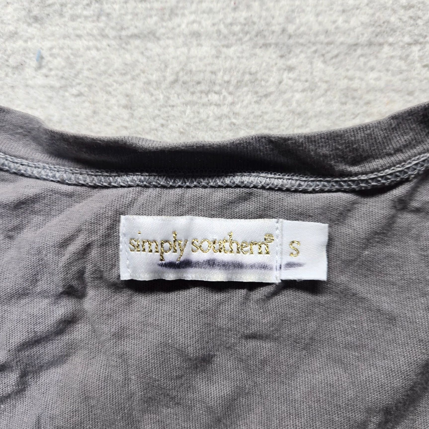 Vintage Simply Southern Women's T-Shirt Adult Small Gray Casual Short Sleeve Logo All Seasons Size S / US 4 / IT 40 - 3 Thumbnail