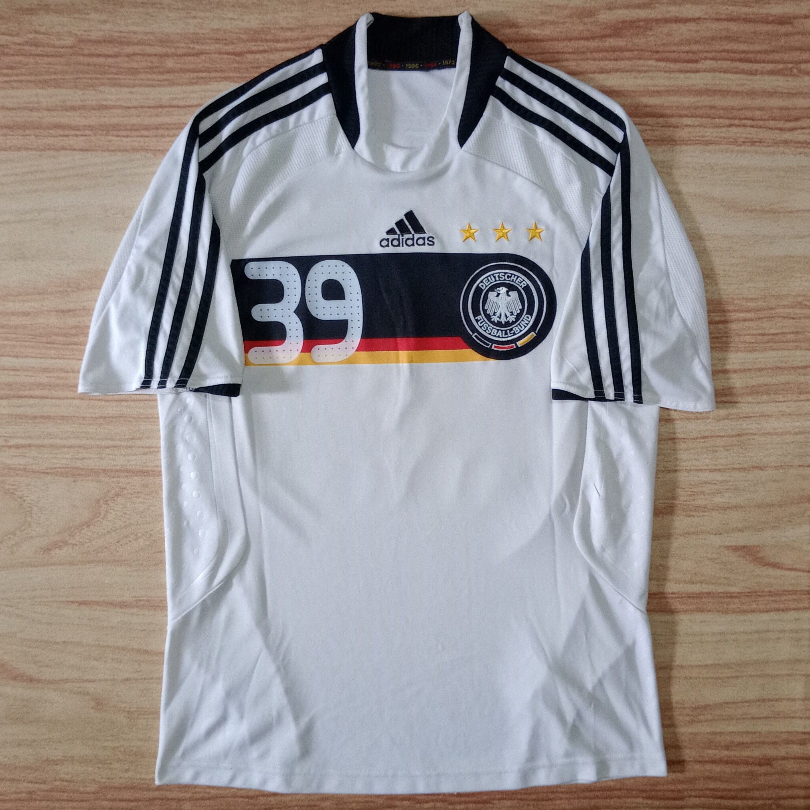 Adidas Germany 2008-2009 Home Jersey Toni Kroos 39 Size US M / EU 48-50 / 2 - 1 Thumbnail