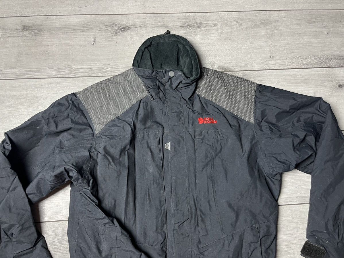 Fjallraven Fjallraven light jacket size Medium Size US M / EU 48-50 / 2 - 3 Thumbnail