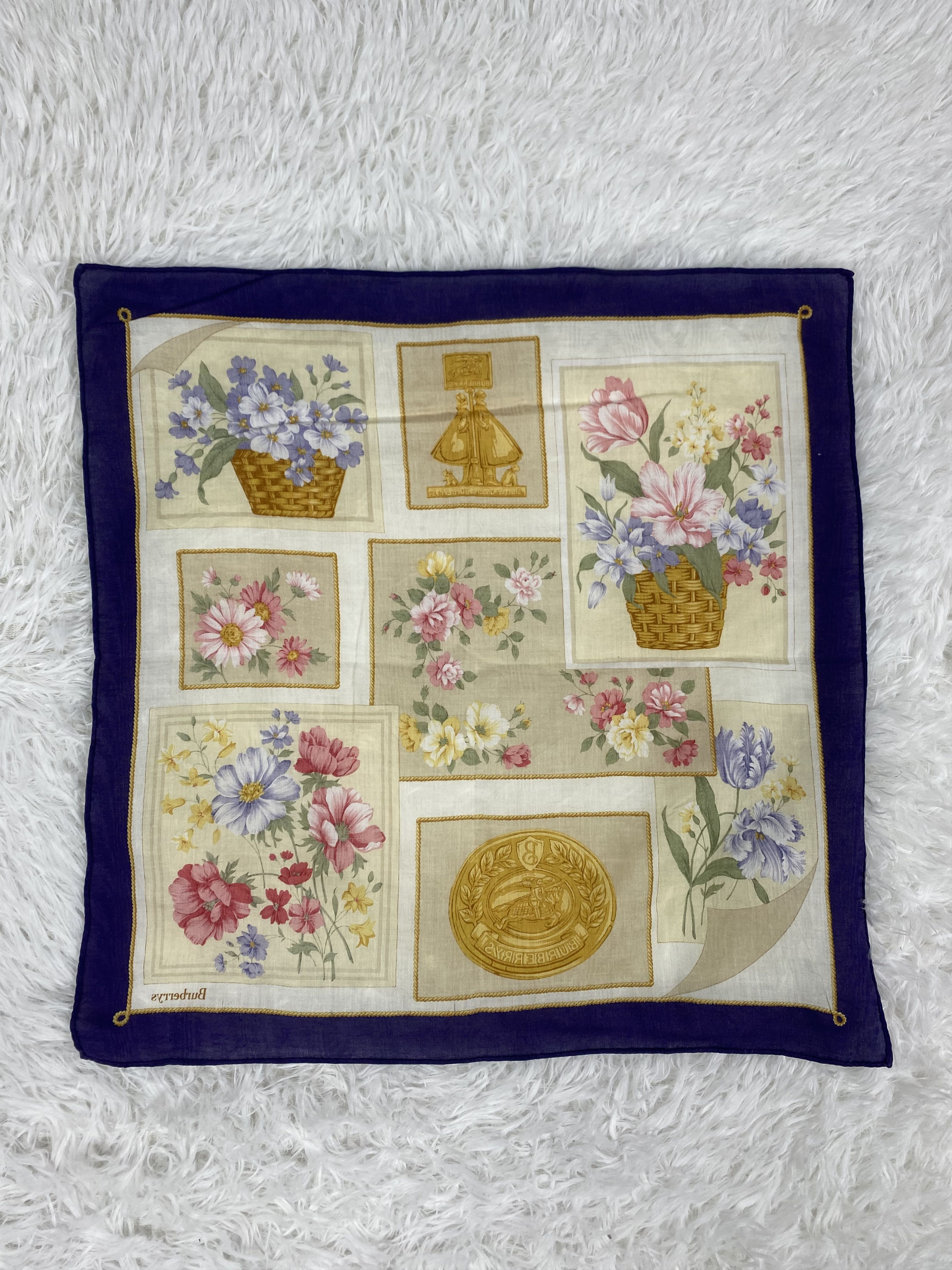 Burberry × Vintage Vintage Burberry Handkerchief Neckerchief PH0221 Size ONE SIZE - 4 Thumbnail