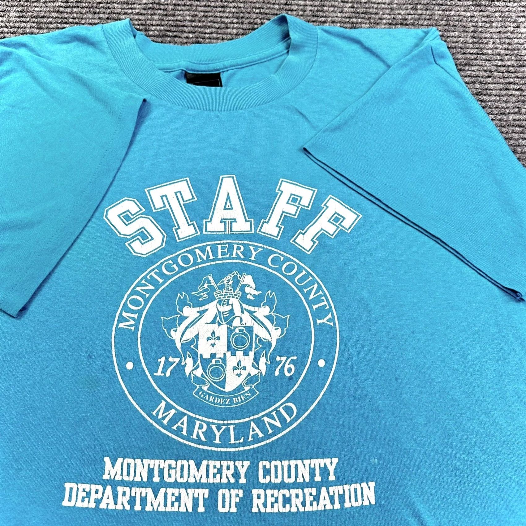 Vintage VINTAGE Maryland Staff Graphic Tee T-Shirt Small Blue 80s Single Stitch Mens Vintage Deadstock USA Size US S / EU 44-46 / 1 - 7 Thumbnail