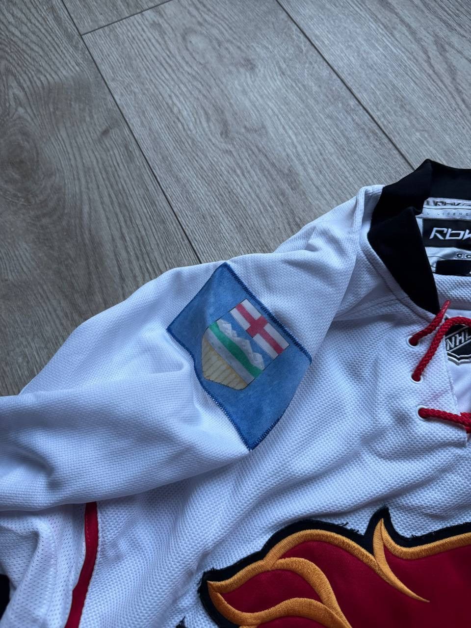 Reebok Vintage Hokey Jersey Reebok Calgary Flames 2000’ Size US M / EU 48-50 / 2 - 7 Thumbnail