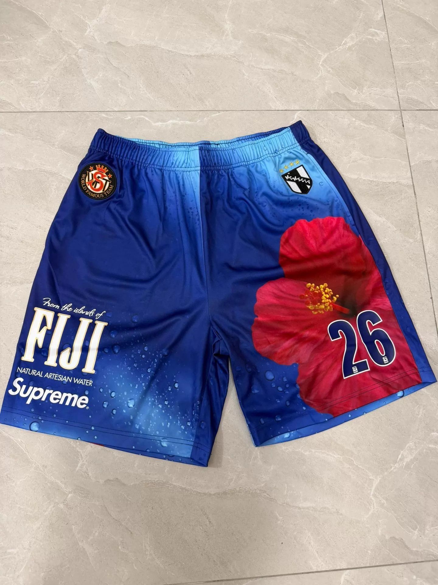 Supreme Blue Floral Graphic Athletic Shorts Size US 32 / EU 48 - 1 Thumbnail