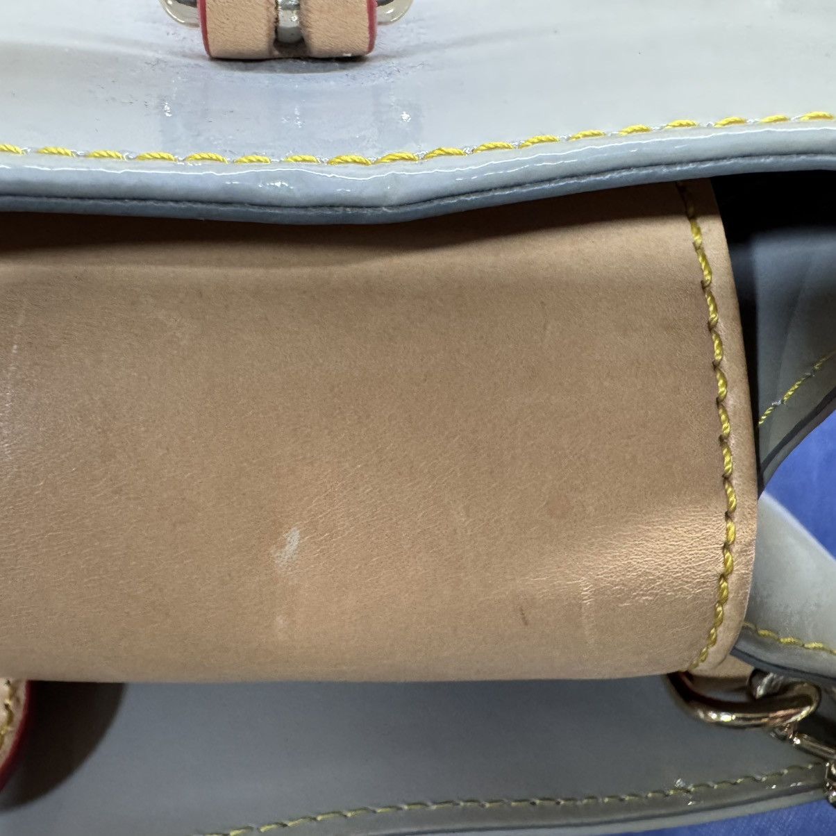 Dooney & Bourke Dooney & Bourke Patent Leather Shoulder Bag Satchel Size ONE SIZE - 7 Thumbnail