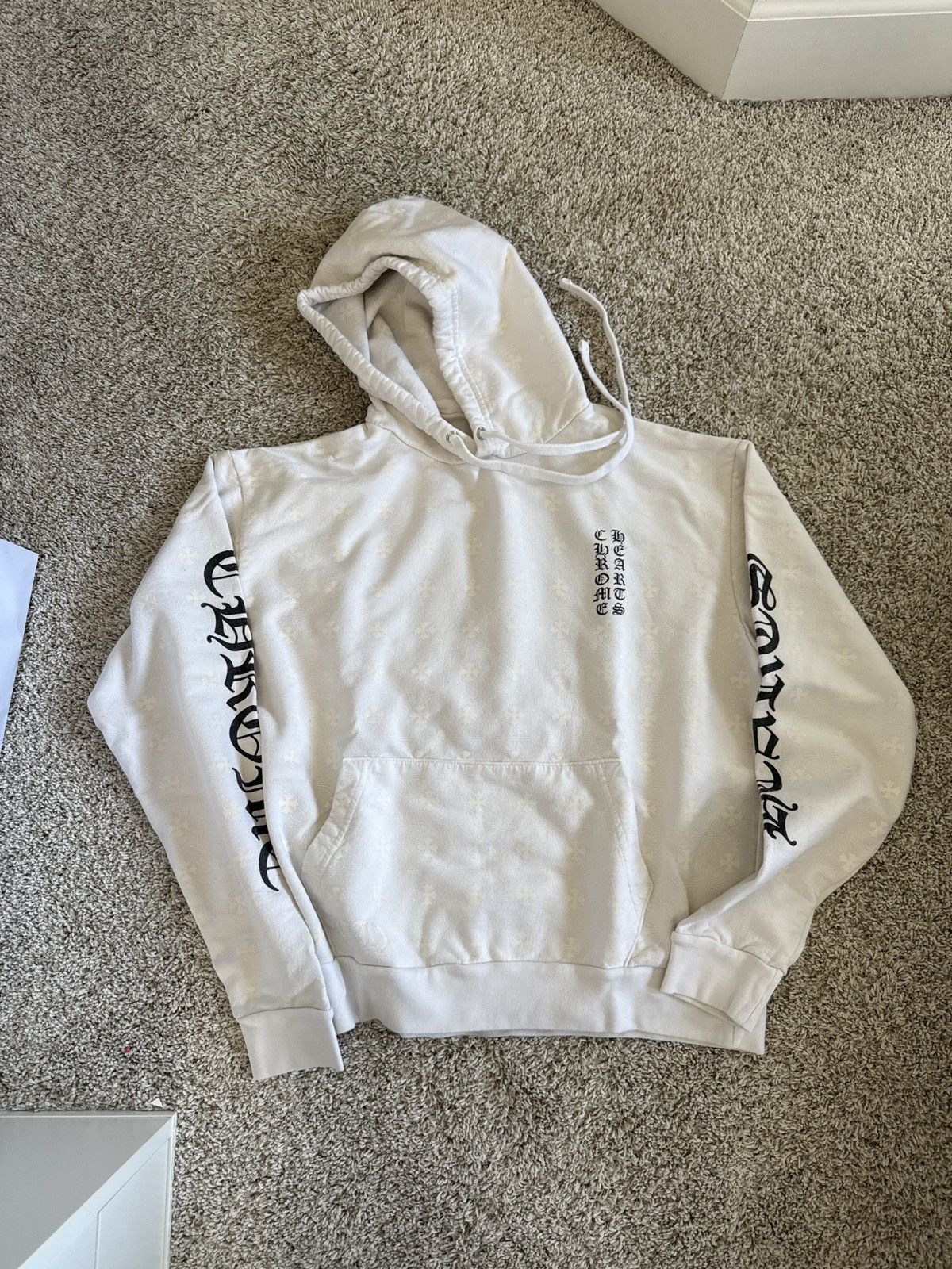 Chrome Hearts RARE Chrome Hearts White Full Print Hoodie Size US S / EU 44-46 / 1 - 1 Thumbnail