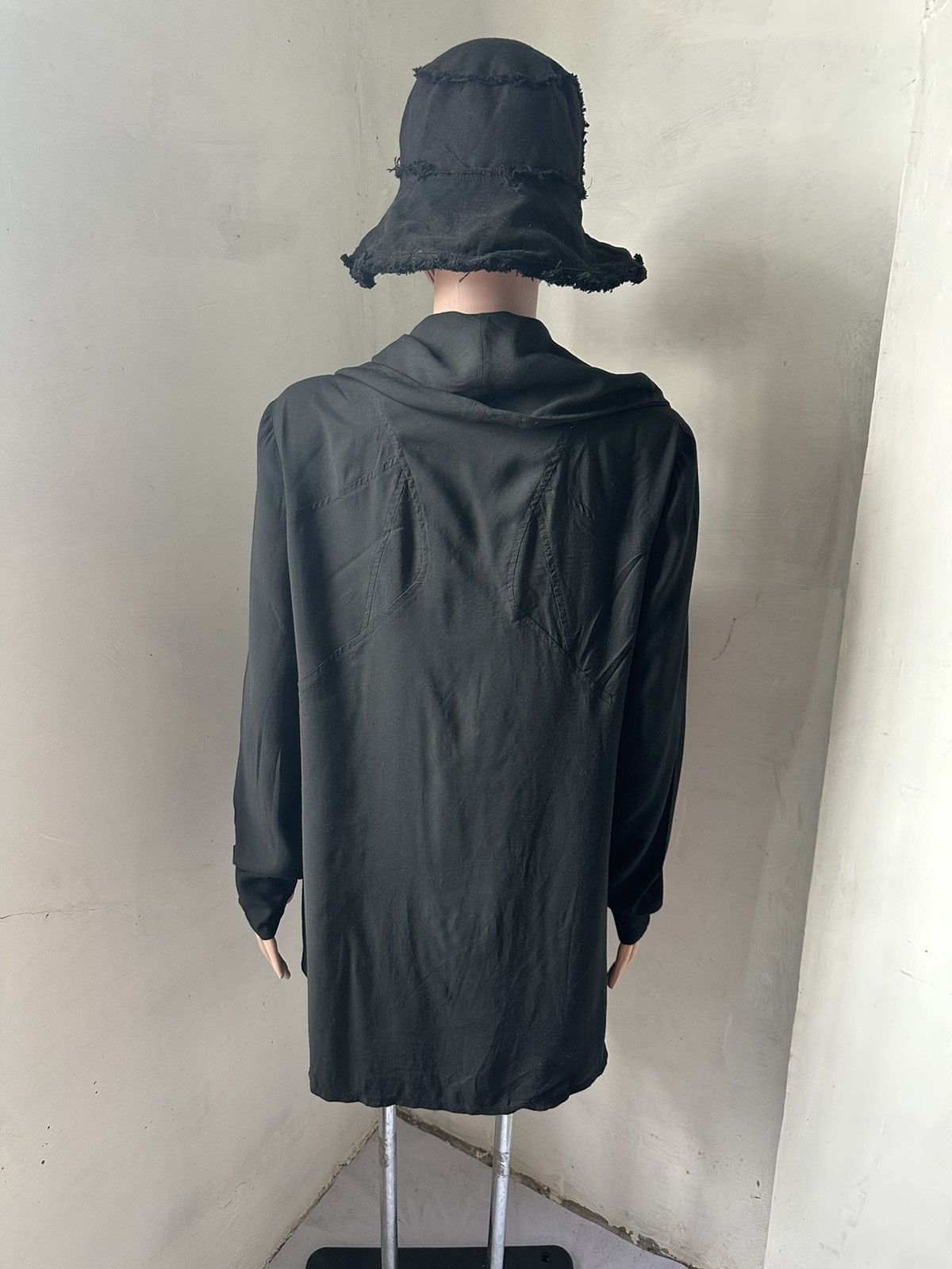 Helmut Lang Helmut Lang Asymmetric Jacket Size L / US 10 / IT 46 - 5 Thumbnail