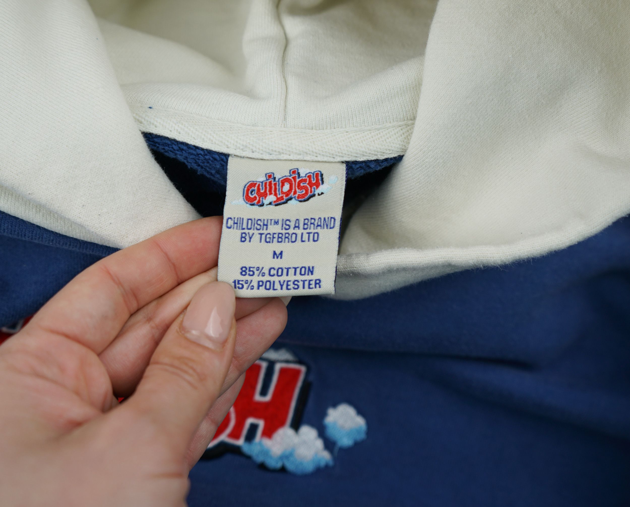 CHILDS × Vintage Vintage Childish Distressed Hoodie Size US M / EU 48-50 / 2 - 11 Thumbnail