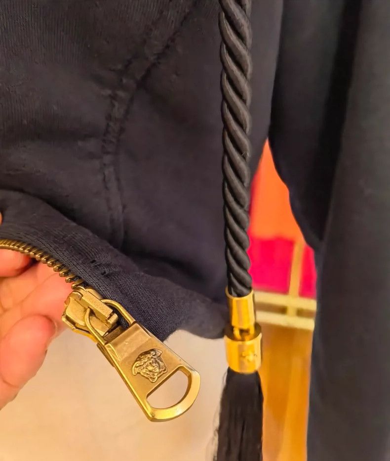 Versace Versace A cropped coat embroidered with fringed hats Size M / US 6-8 / IT 42-44 - 6 Thumbnail