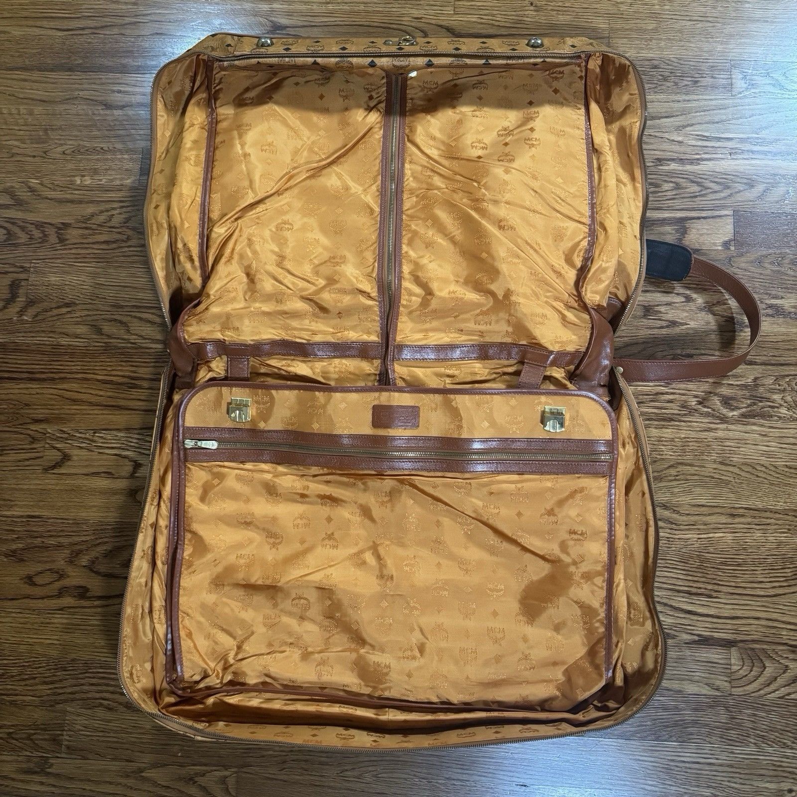 MCM Vintage Men’s MCM Monogram Cognac Leather Garment Bag Size ONE SIZE - 9 Thumbnail