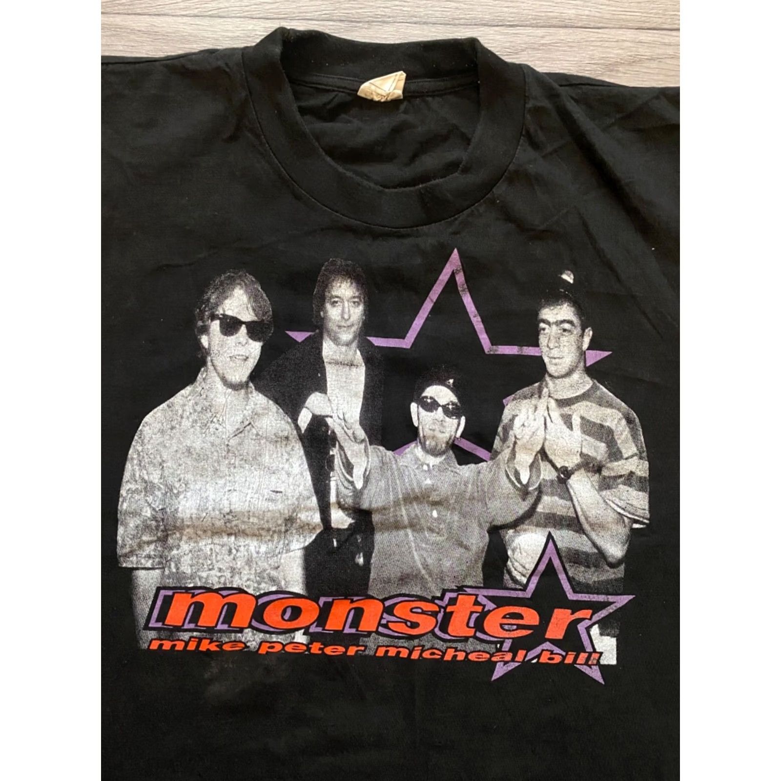 Vintage VINTAGE R.E.M Monster Black Short Sleeve Shirt L Mens 1990s Rock Band T-Shirt Size US L / EU 52-54 / 3 - 3 Thumbnail