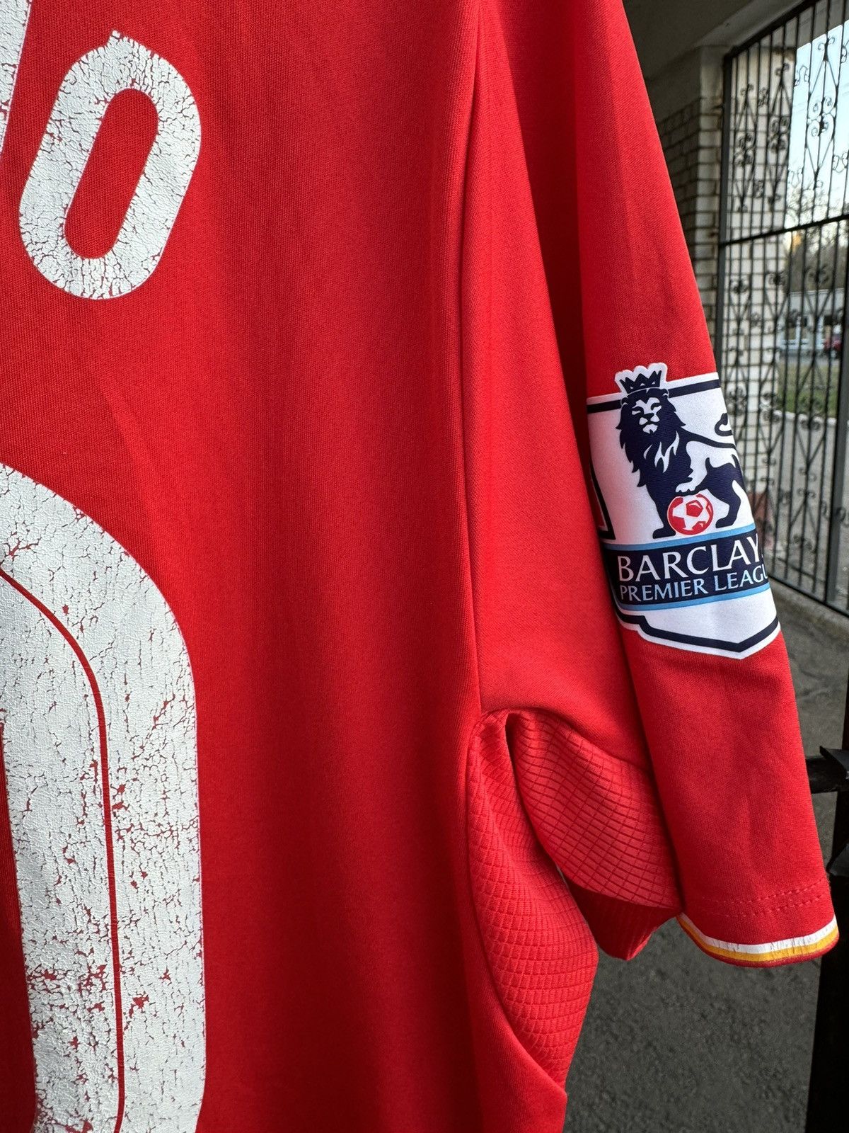 New Balance Liverpool 2015/2016 Home Jersey Coutihno Blokecore Size US M / EU 48-50 / 2 - 19 Thumbnail