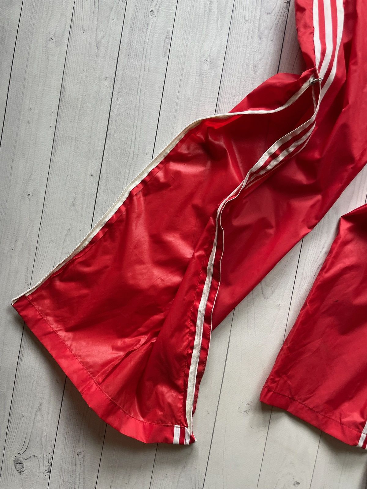 Adidas × Vintage Vintage adidas ventex pants Y2K rare red size S Size US 30 / EU 46 - 3 Thumbnail