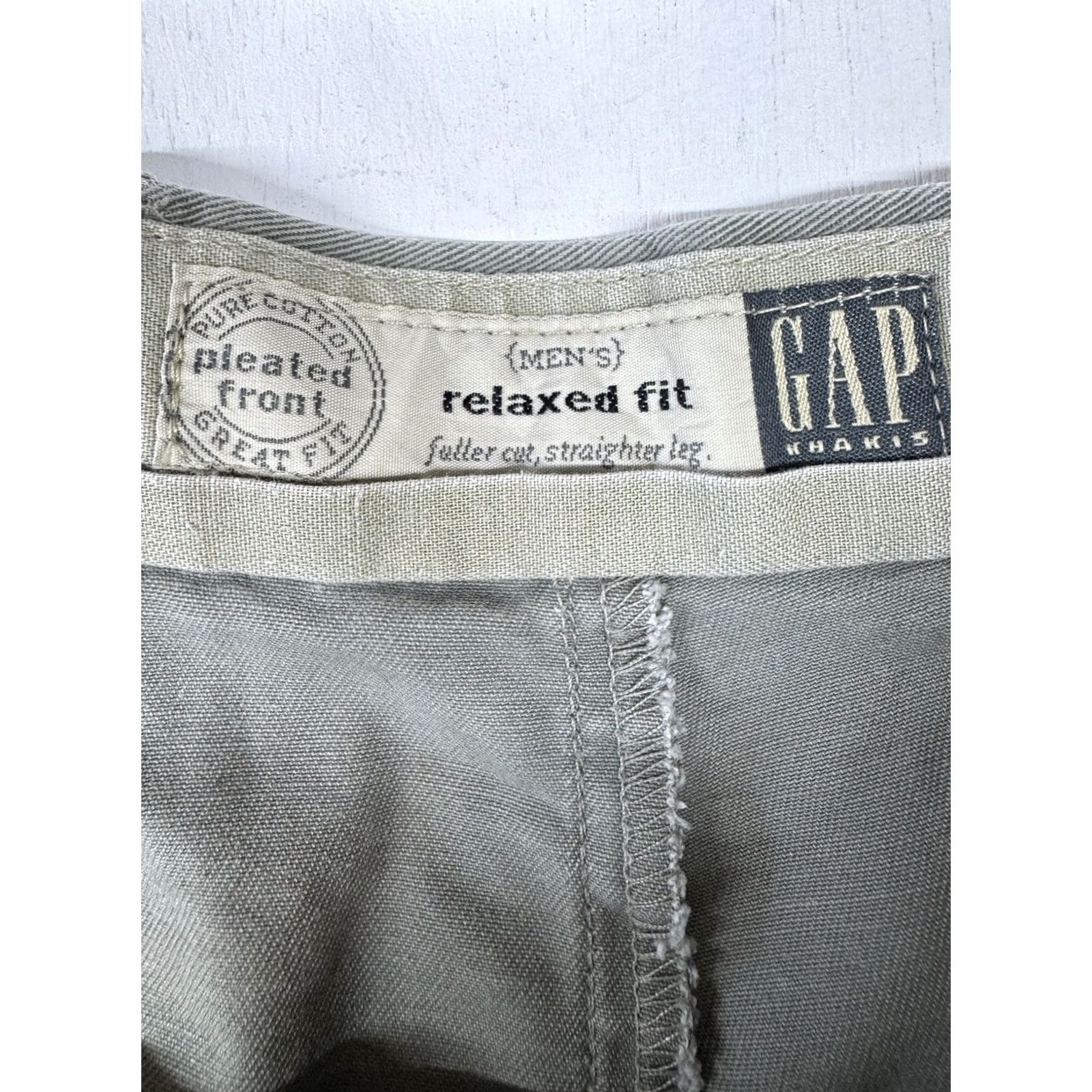 Gap VINTAGE Gap Khakis Pants Mens 36x34 Relaxed Pleated Front Beige Tan 90s USA Mens Size US 36 / EU 52 - 3 Thumbnail
