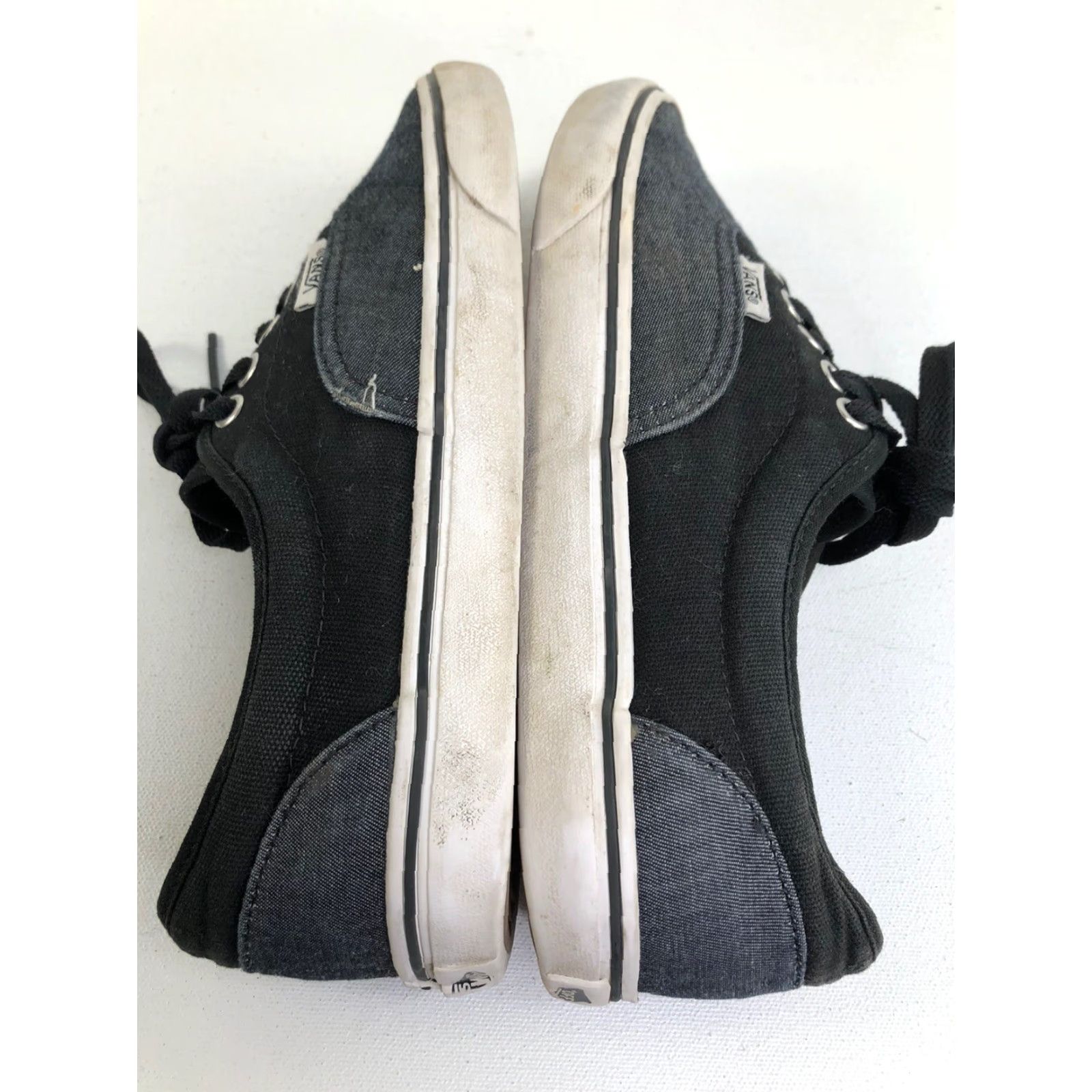 Vans VANS Off The Wall Sneaker Mens 6.5 Black Gray Low Top Shoes Size US M / EU 48-50 / 2 - 3 Thumbnail
