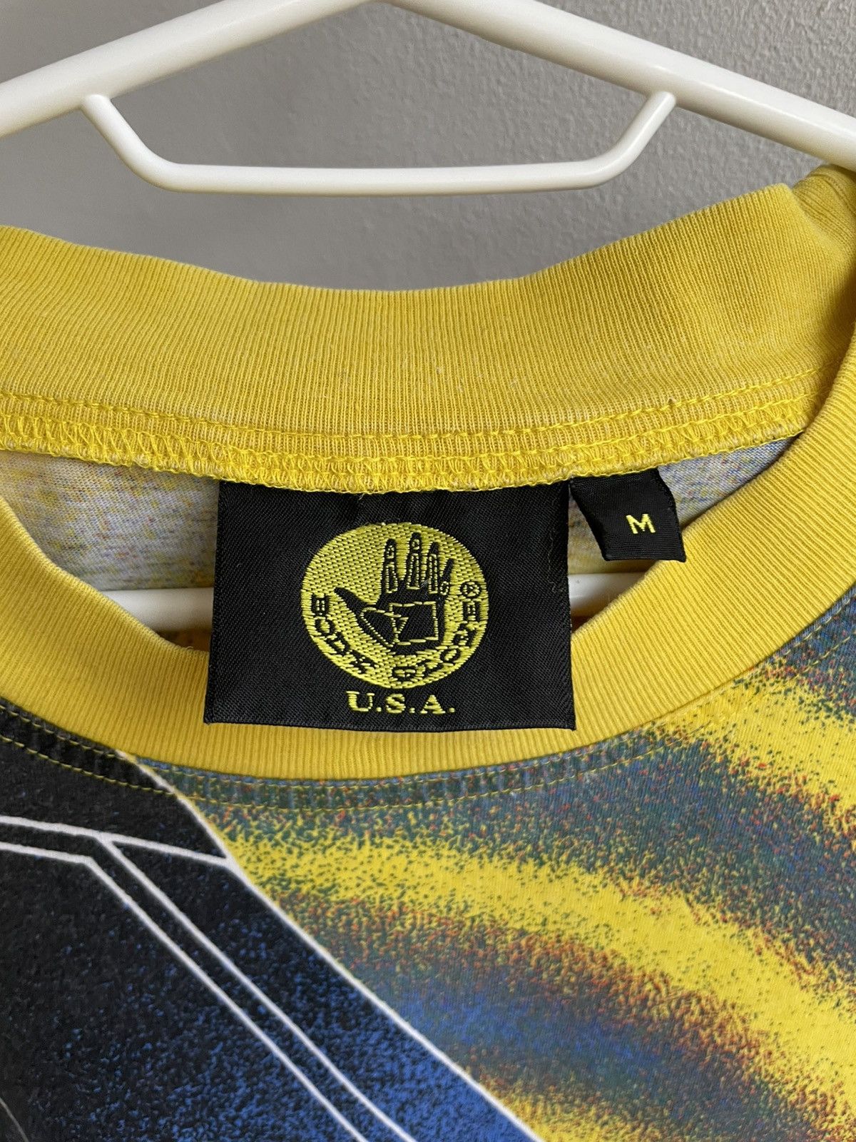Body Glove Body Glove Surf Made in USA T Shirt Tee Over Print logo Size US M / EU 48-50 / 2 - 7 Thumbnail