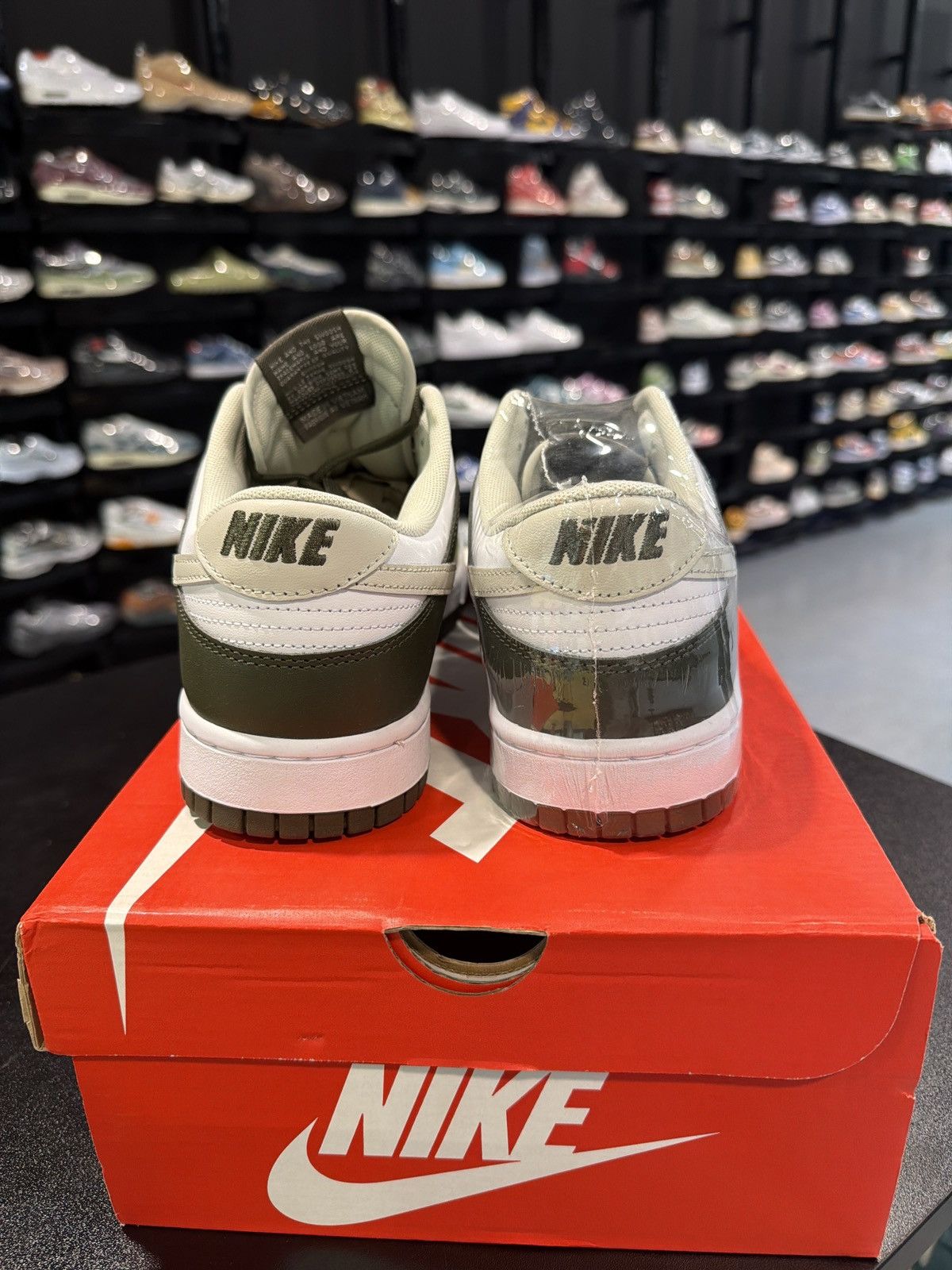 Nike Dunk Low Oil Green Cargo Size-10.5 Brand New Quick Ship Size US 10.5 / EU 43-44 - 4 Thumbnail
