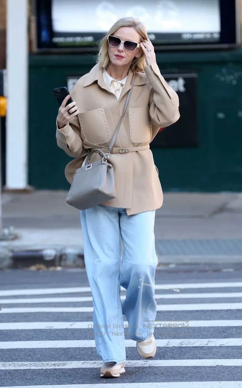 Fendi Fendi The lady's beige coat Size XS / US 0-2 / IT 36-38 - 8 Thumbnail