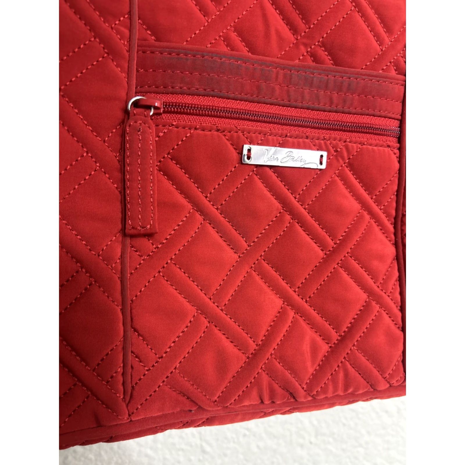 Vera Bradley Vera Bradley Crossbody Bag Medium Hipster Microfiber Red Womens Retired Pattern 10x11 Size ONE SIZE - 4 Thumbnail