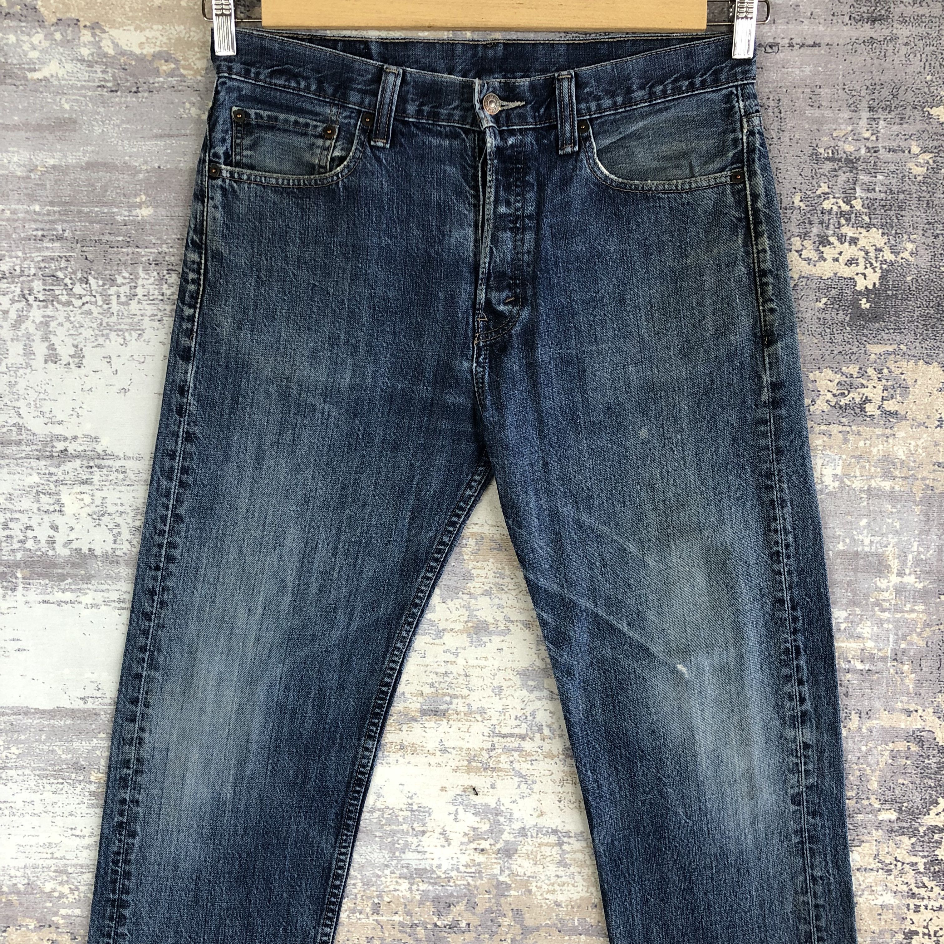Levi's Vintage Levis Light Wash Jeans Levi's Faded Ripped Denim Size US 34 / EU 50 - 3 Thumbnail