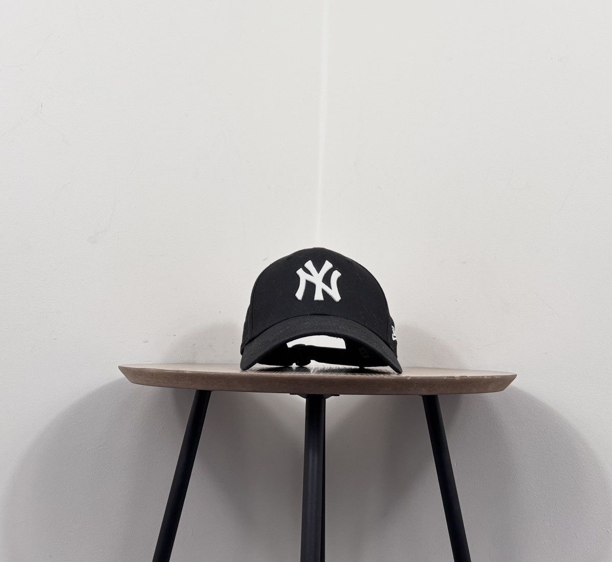 New Era New Era New York Yankees Baseball Cap Hat Black Hype Size ONE SIZE - 2 Thumbnail