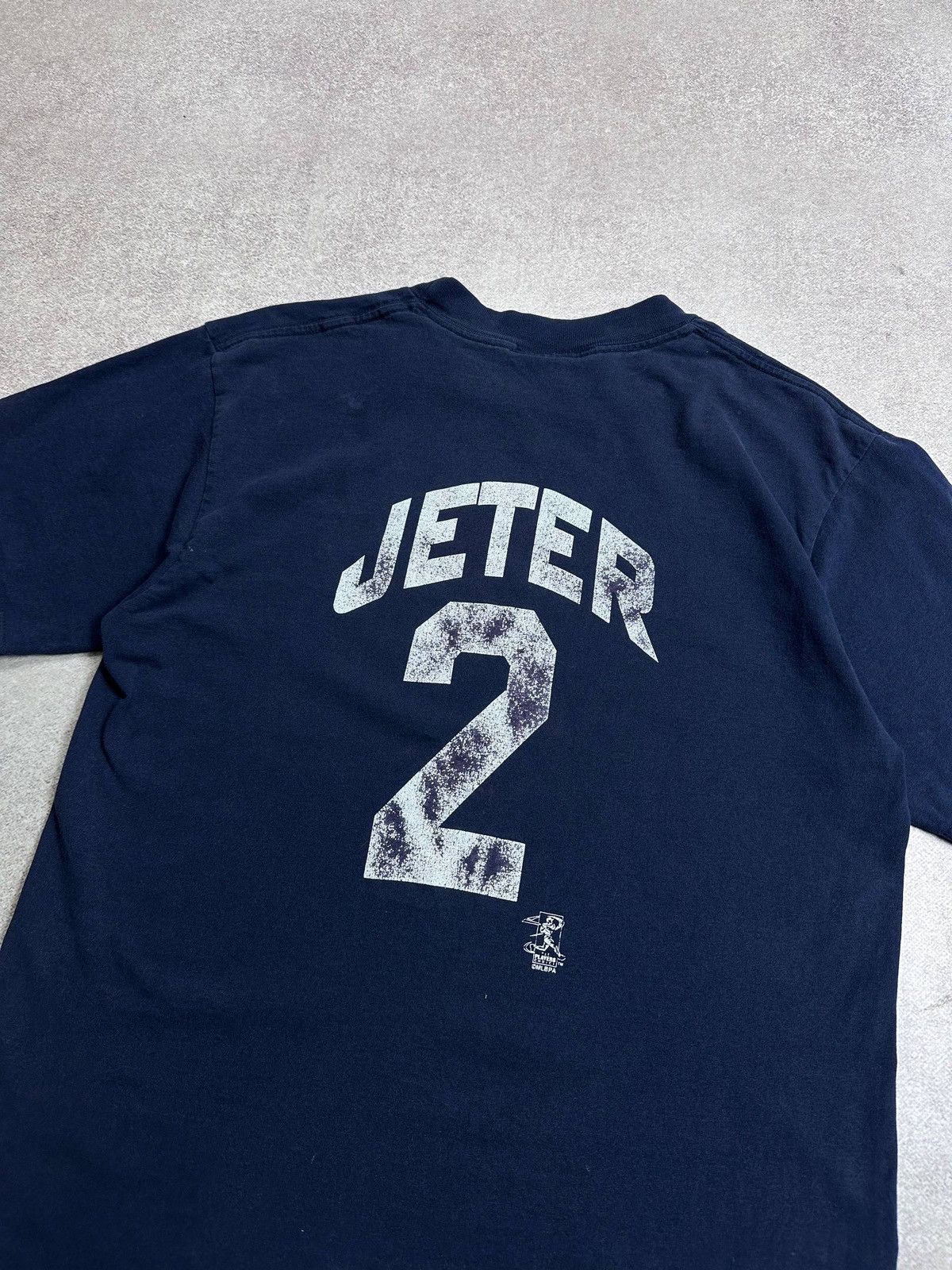 New York Yankees Vintage 90s New York Yankees Majestic Boxy T-shirt m Size US M / EU 48-50 / 2 - 8 Thumbnail