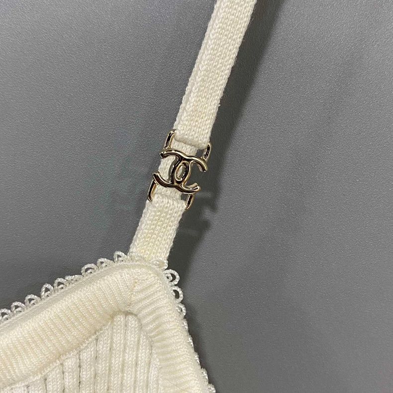 Chanel Chanel 24a knitted suspenders dress 2504-Nextarrow Size XS / US 0-2 / IT 36-38 - 4 Thumbnail