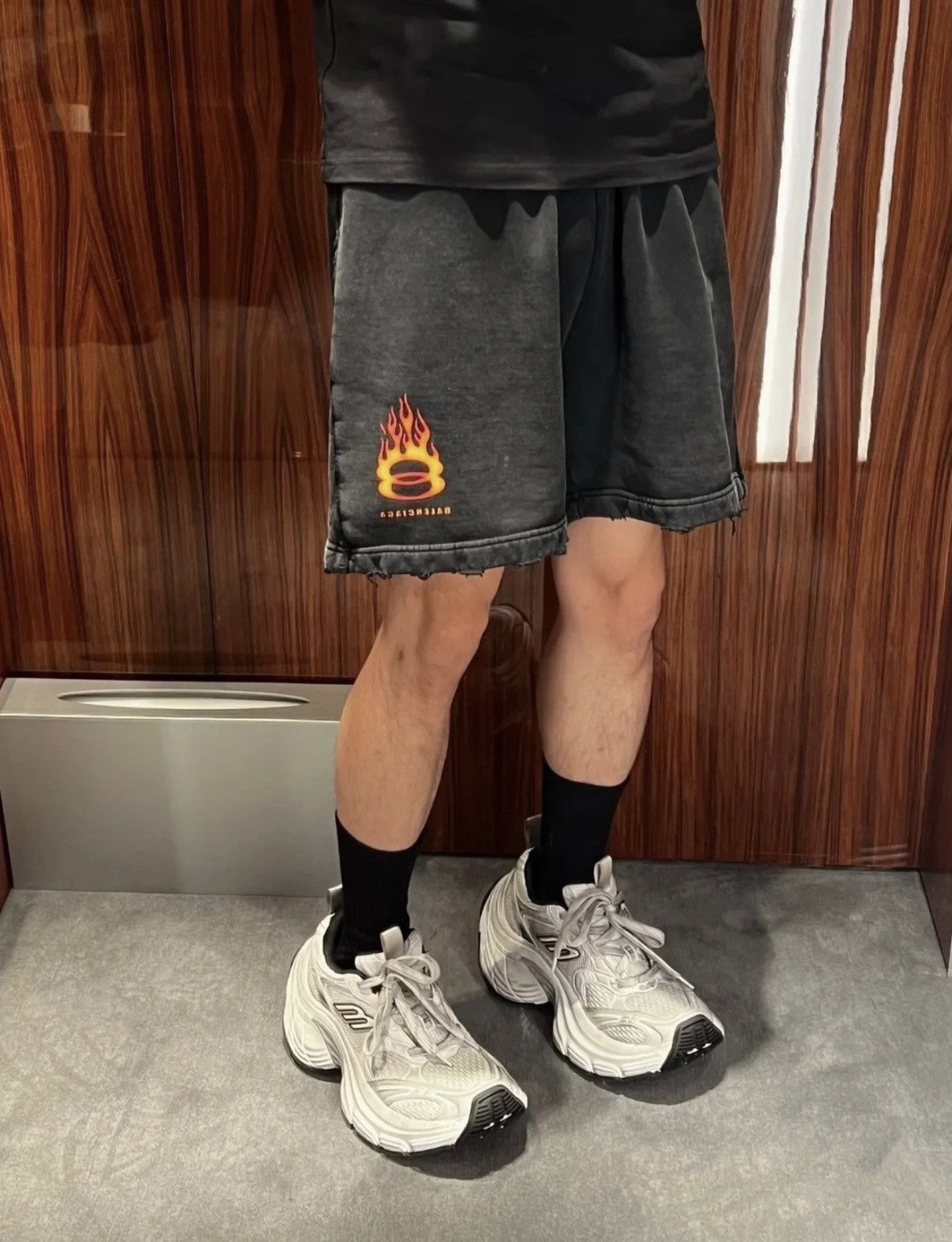 Balenciaga Balenciaga FW24 Flame Oakley Black Logo Jersey Shorts Size US 34 / EU 50 - 1 Thumbnail