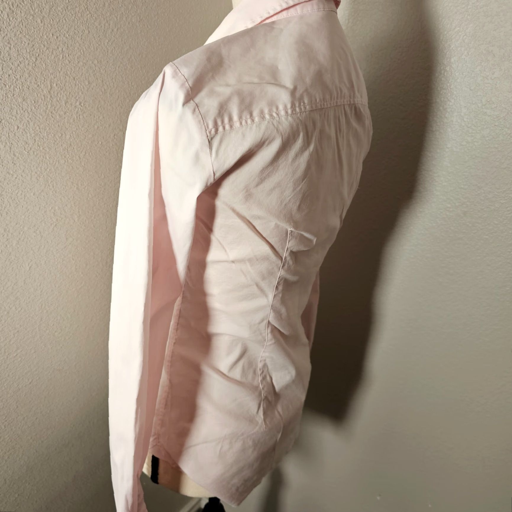 Vintage VINTAGE Taylor Button-Up Shirt Women’s Size 0 Long Sleeve Collared Pink Casual Formal Size XS / US 0-2 / IT 36-38 - 3 Thumbnail