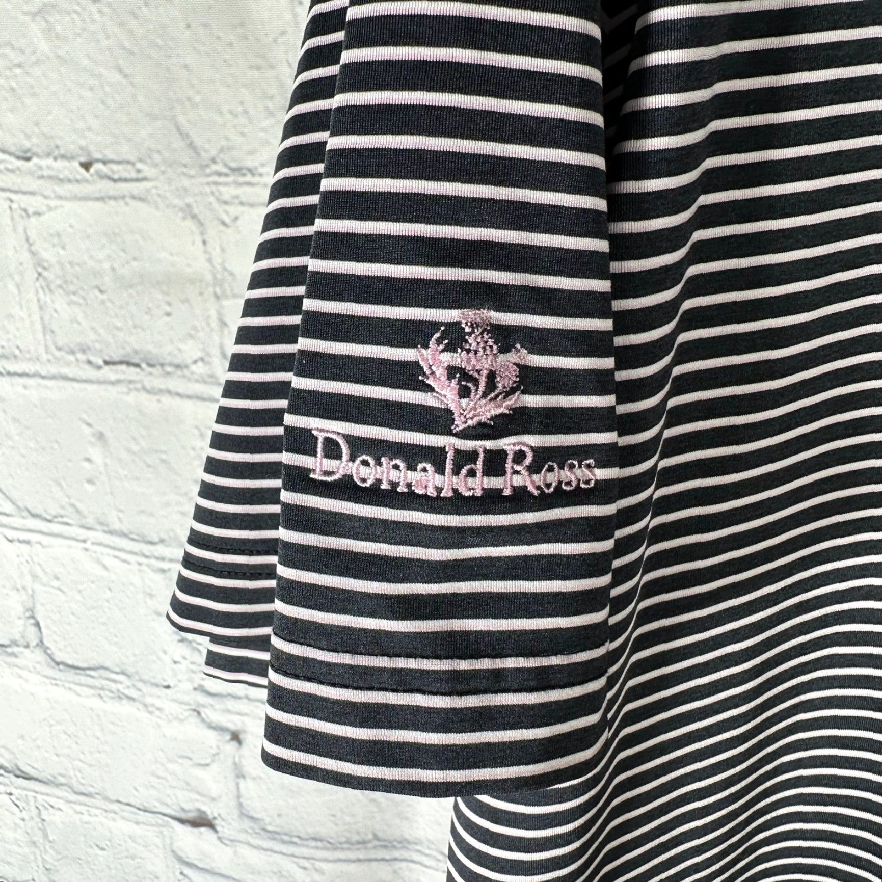 Vintage Donald Ross Sportswear Mens Large Navy Blue Striped Performance Golf Polo Shirt Size US L / EU 52-54 / 3 - 6 Thumbnail