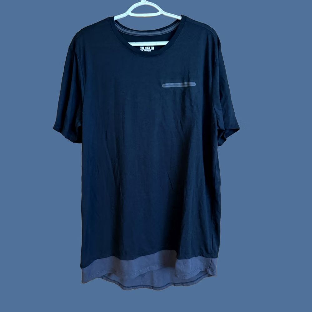 Nike VINTAGE Nike T-Shirt Mens Black Gray XL Oversize Grunge Hip Hop Skater Athletic Cut Size US XL / EU 56 / 4 - 1 Thumbnail