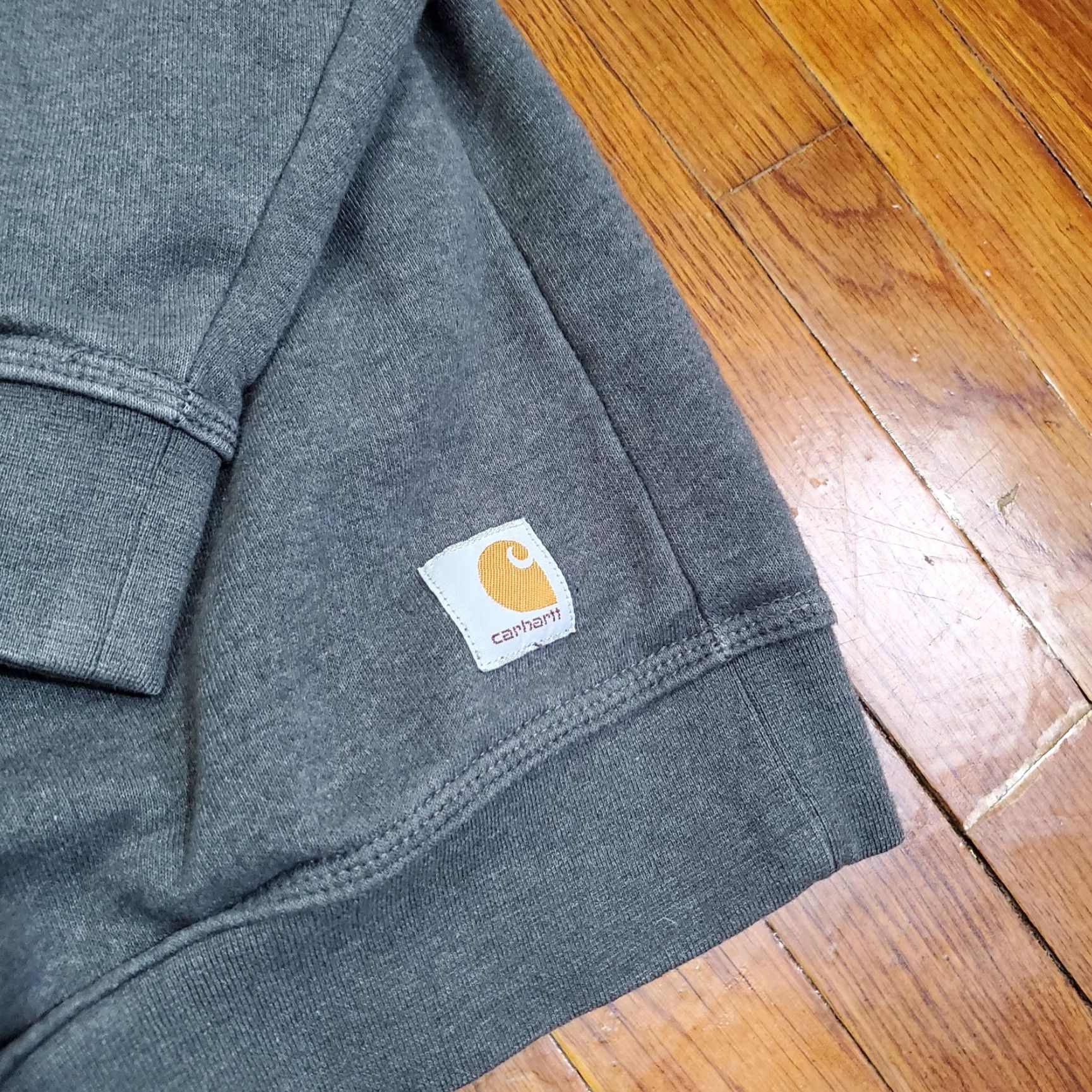 Carhartt VINTAGE Carhartt Sweatshirt Mens LT Gray Fleece Crewneck Pullover Workwear K124 Size US L / EU 52-54 / 3 - 4 Thumbnail
