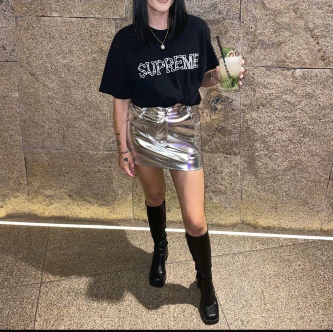 Supreme Supreme bones s/s black tshirt Size US M / EU 48-50 / 2 - 6 Thumbnail