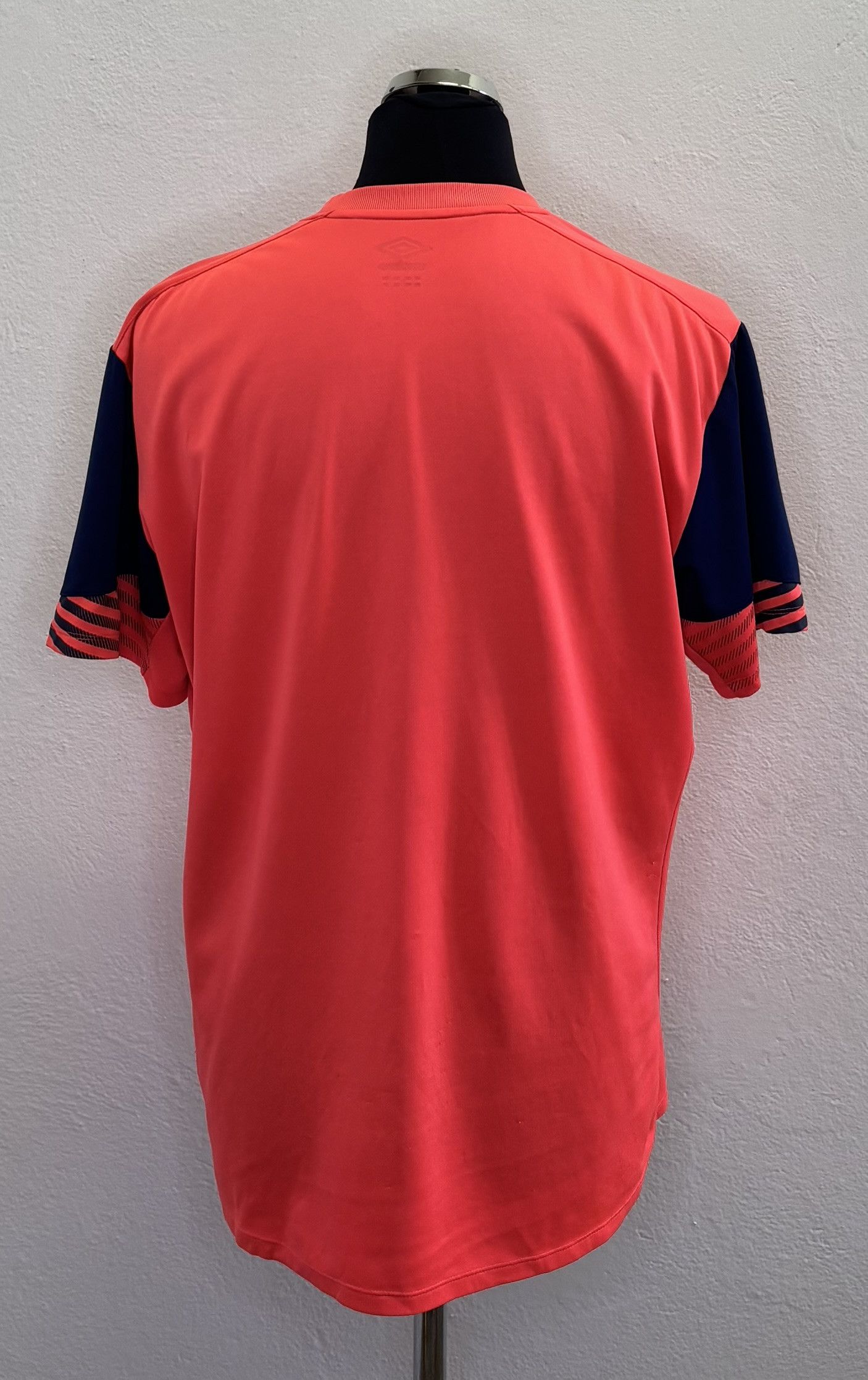 Umbro PSV Eindhoven 2015/2016 Umbro Training Jersey Size XXL Size US XXL / EU 58 / 5 - 2 Thumbnail