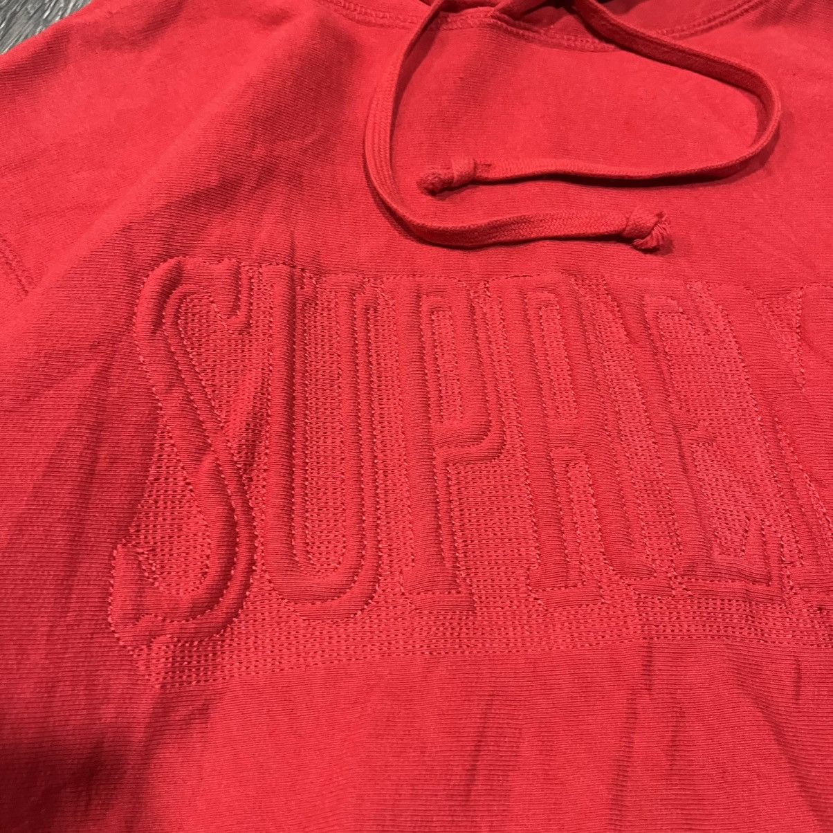 Supreme Supreme FW/16 Embroidered Hoodie Red on Red Size US L / EU 52-54 / 3 - 3 Thumbnail