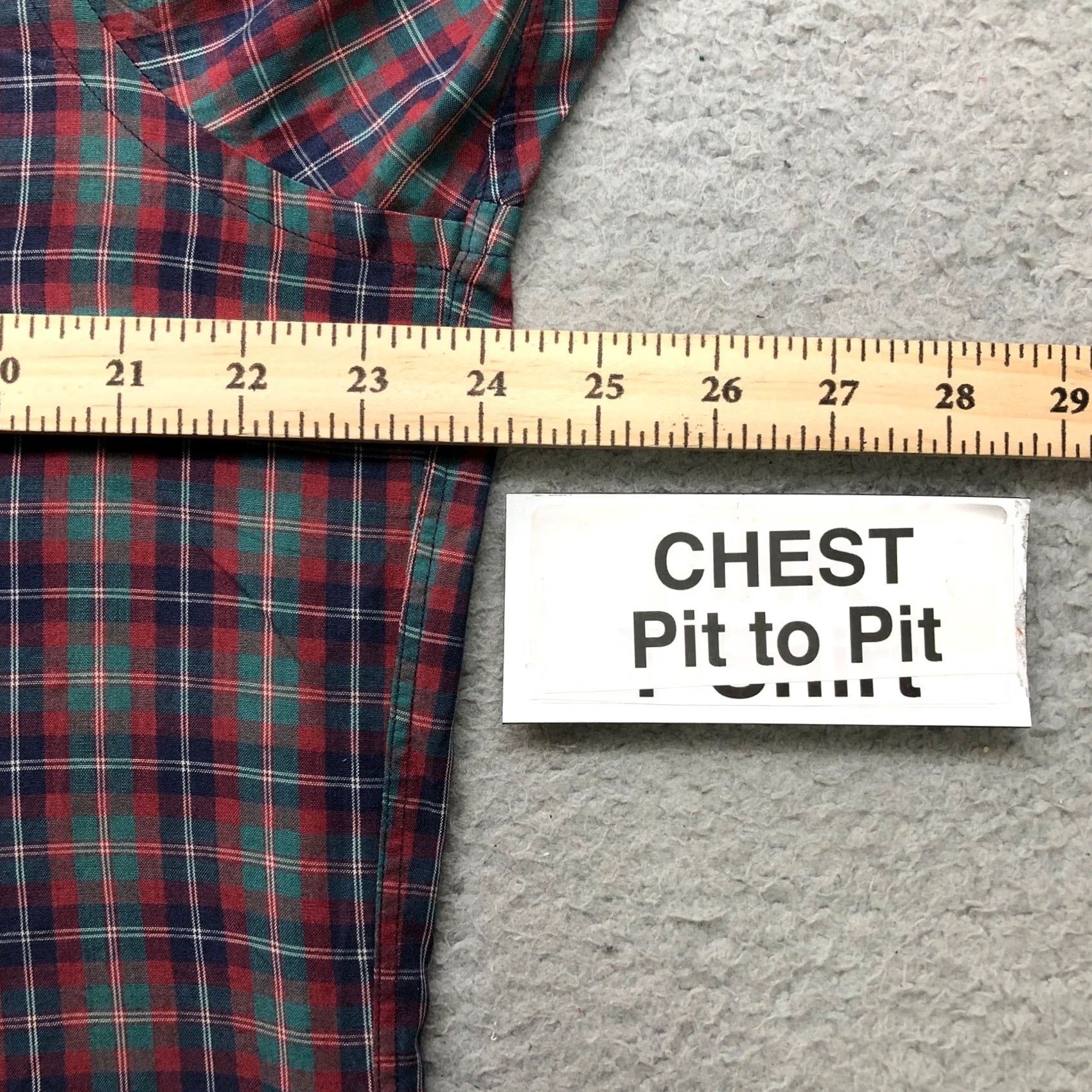 Vintage VINTAGE LL Bean Shirt Plaid Flannel Button-Up Long Sleeve Men L Red Size US L / EU 52-54 / 3 - 5 Thumbnail