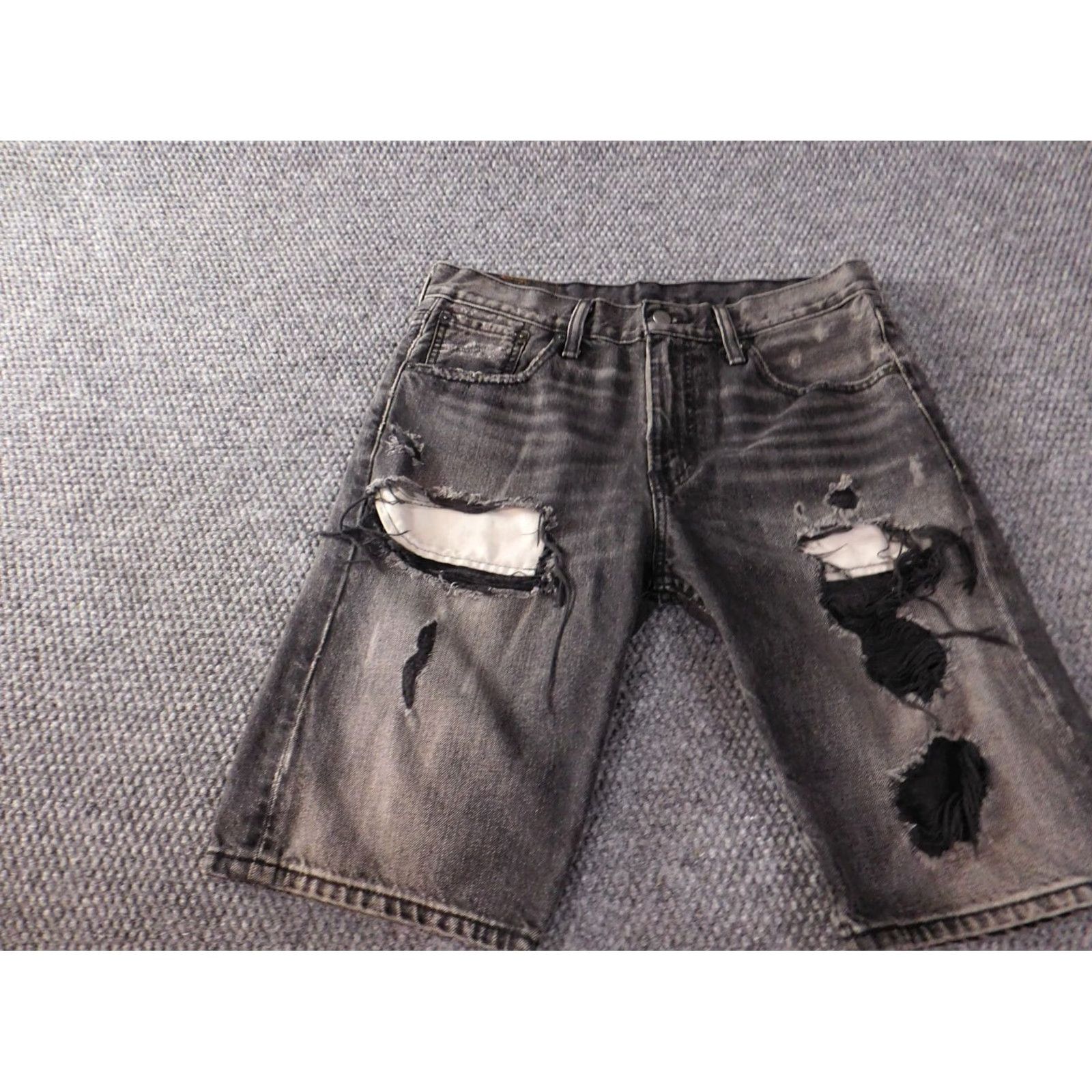 Levi's Levi's Shirts 508 Mens Black Denim Shorts 30 Distressed Bermuda Ripped Classic Regular Zip Front Flat Front Logo Men Buddies? Size US 30 / EU 46 - 3 Thumbnail
