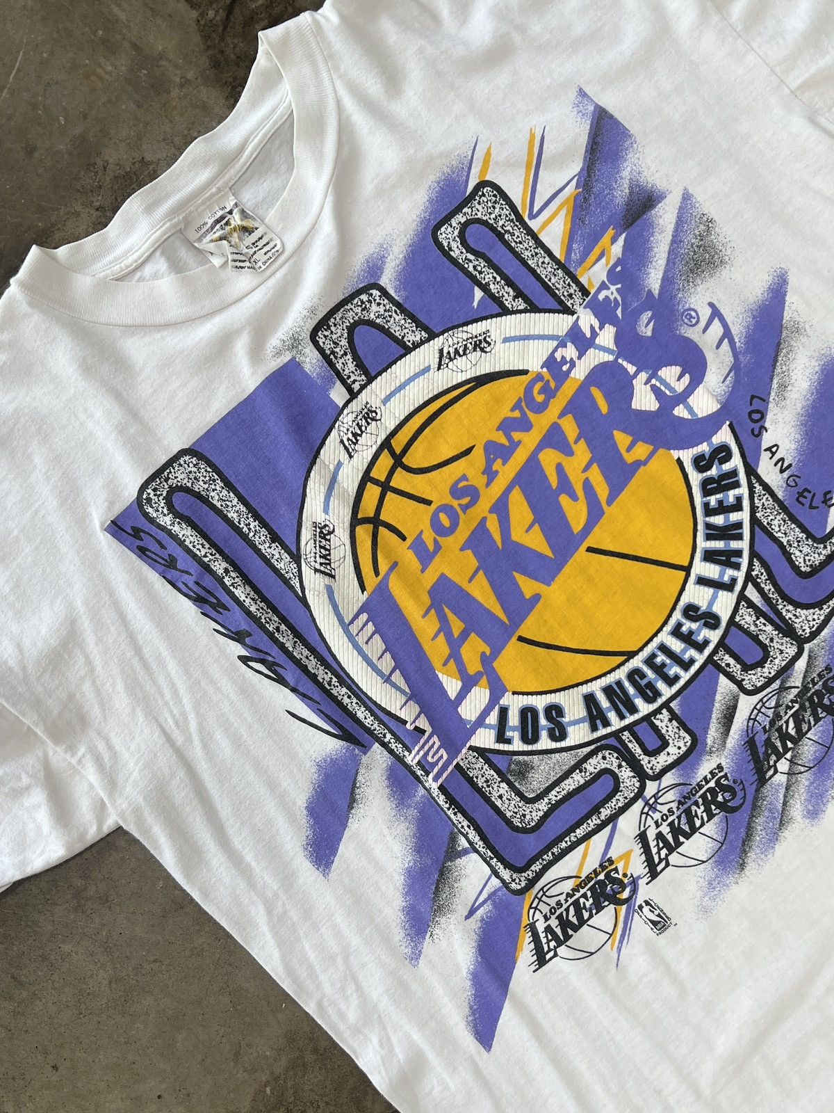 NBA × Vintage Vintage Los Angeles Lakers Magic Johnson Single Stitch XL Size US XL / EU 56 / 4 - 1 Thumbnail