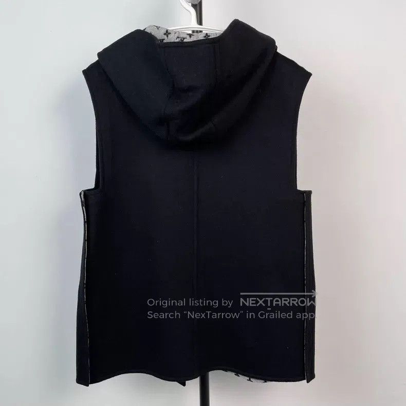 Louis Vuitton Louis Vuitton vest Size XXS / US 00 / IT 34 - 2 Thumbnail