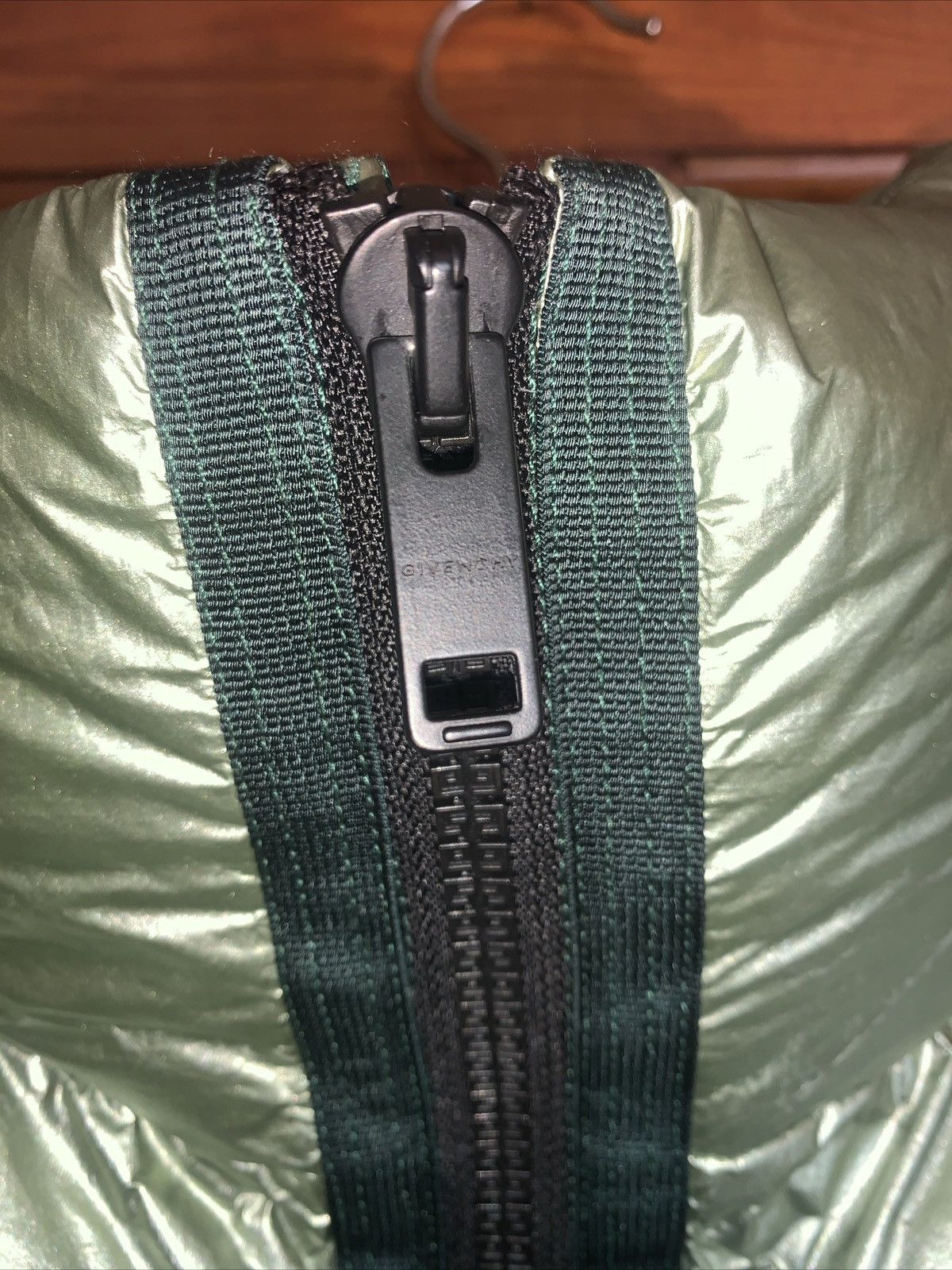 Givenchy Givenchy MMW Laminated Down Vest Forest Green Size 48 Medium Size US M / EU 48-50 / 2 - 4 Thumbnail